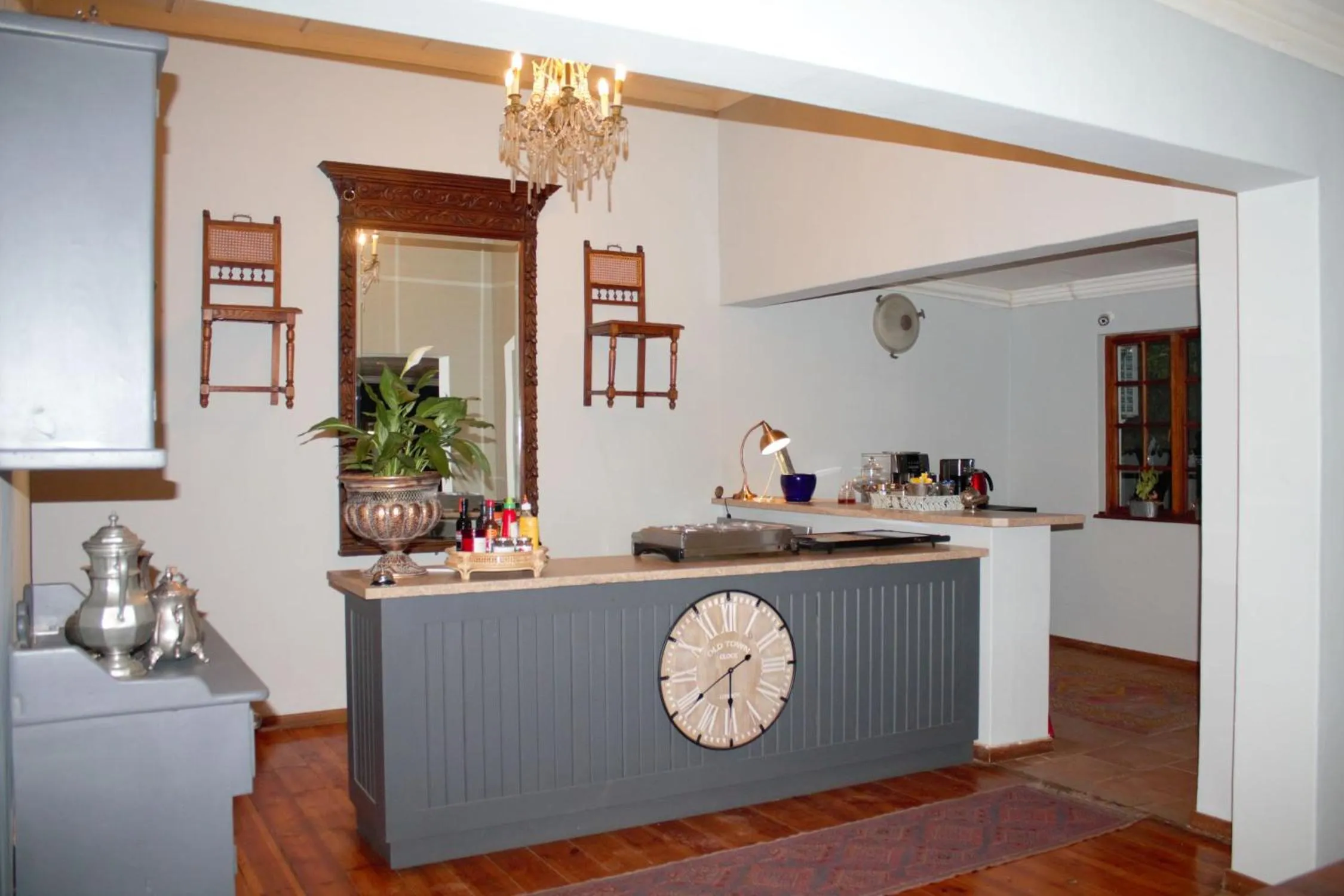 Restaurant/places to eat in Lockerbie Lodge