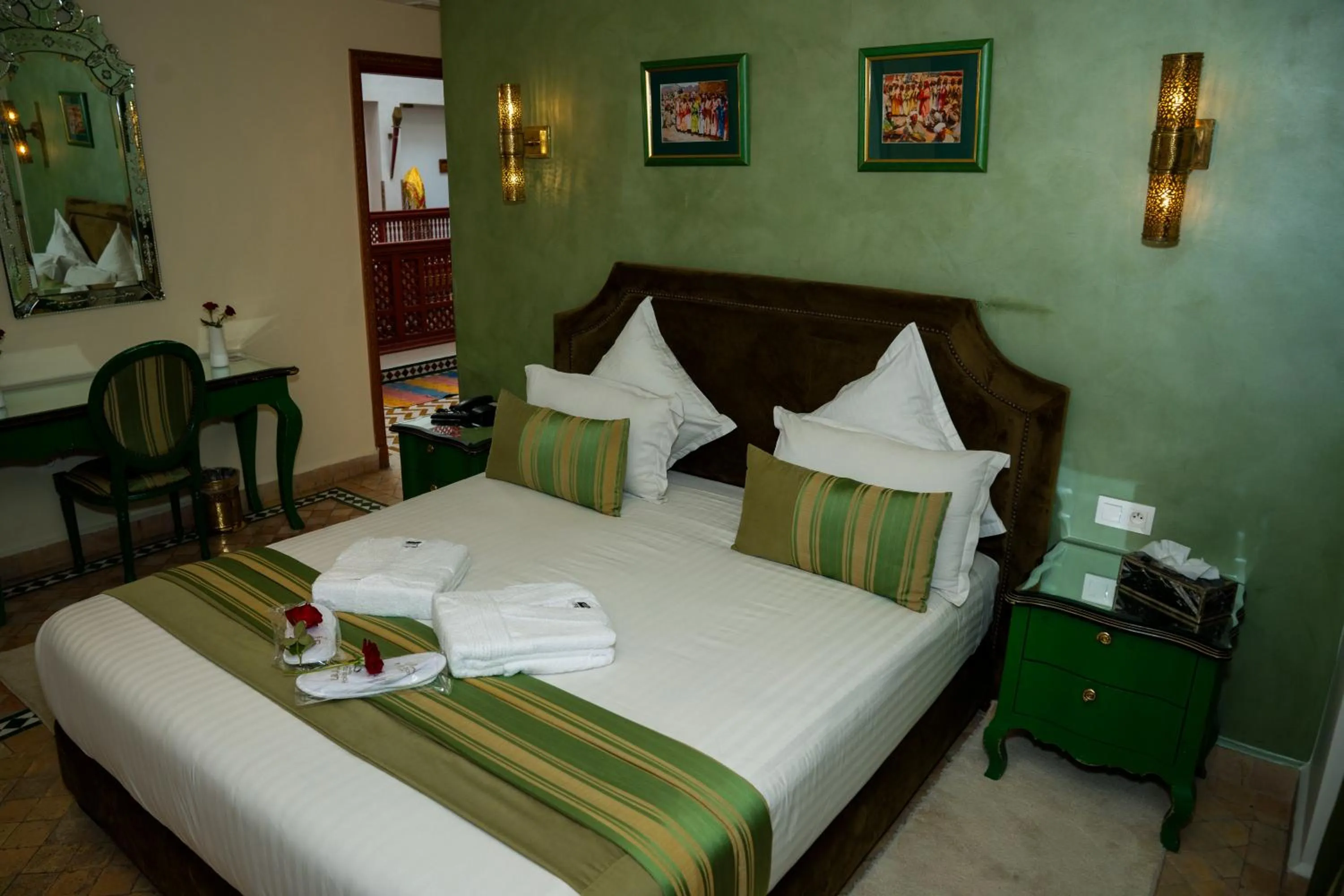 Bed in Palais Zahia Hotel & Spa