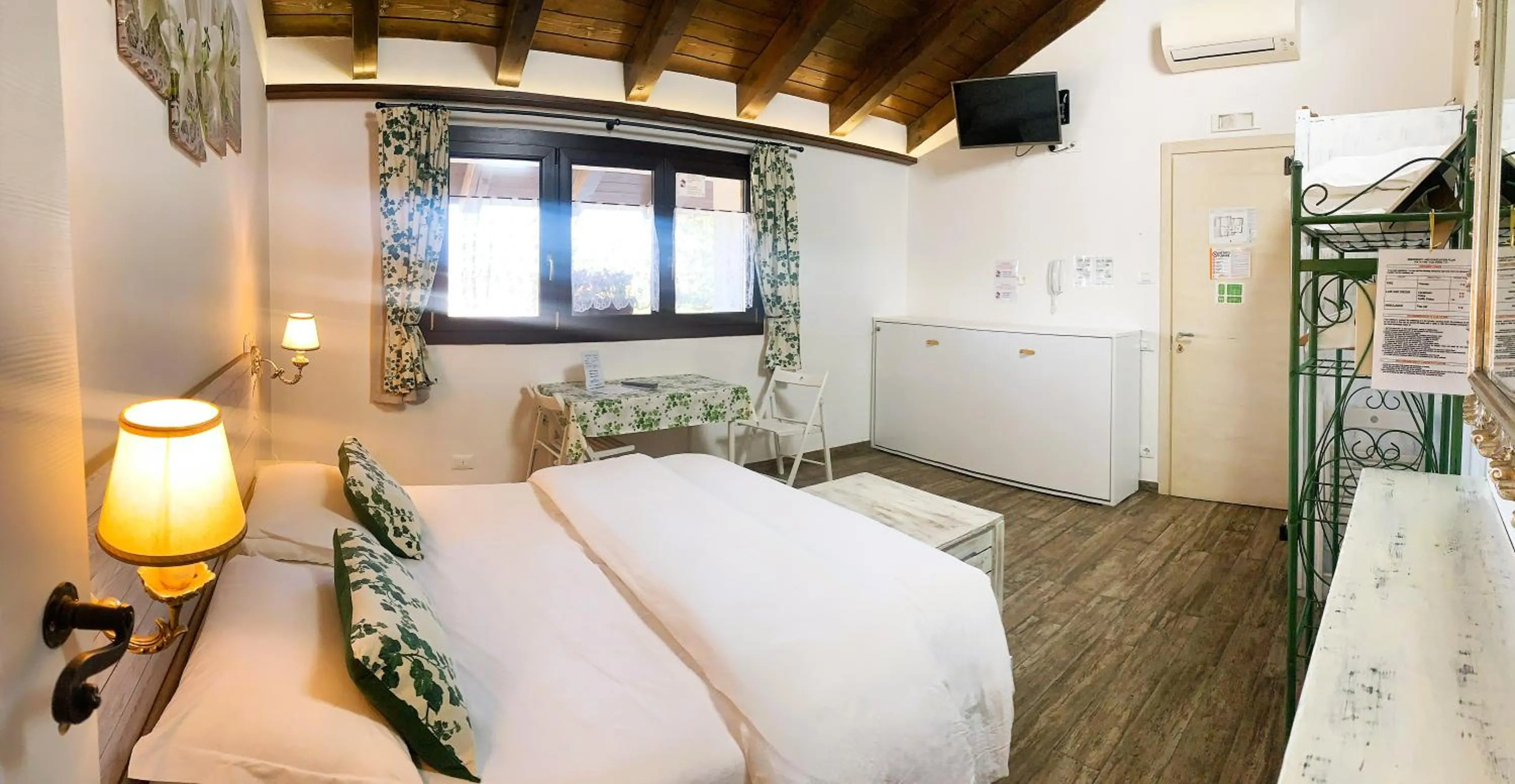 Bed in Villa ai Tigli Venice Airport Rooms Keyless&Self Check in