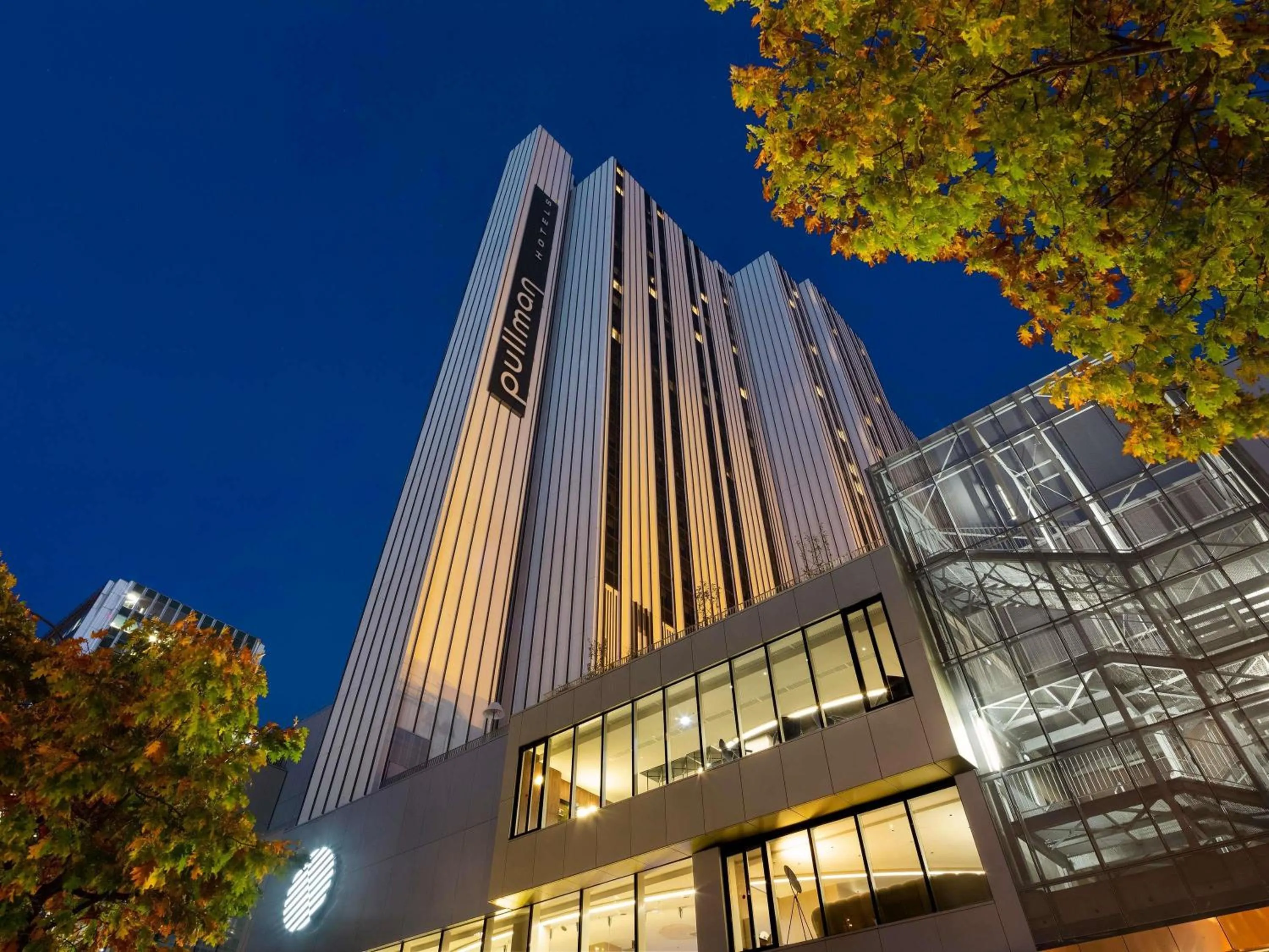 Property building in Pullman Paris Montparnasse