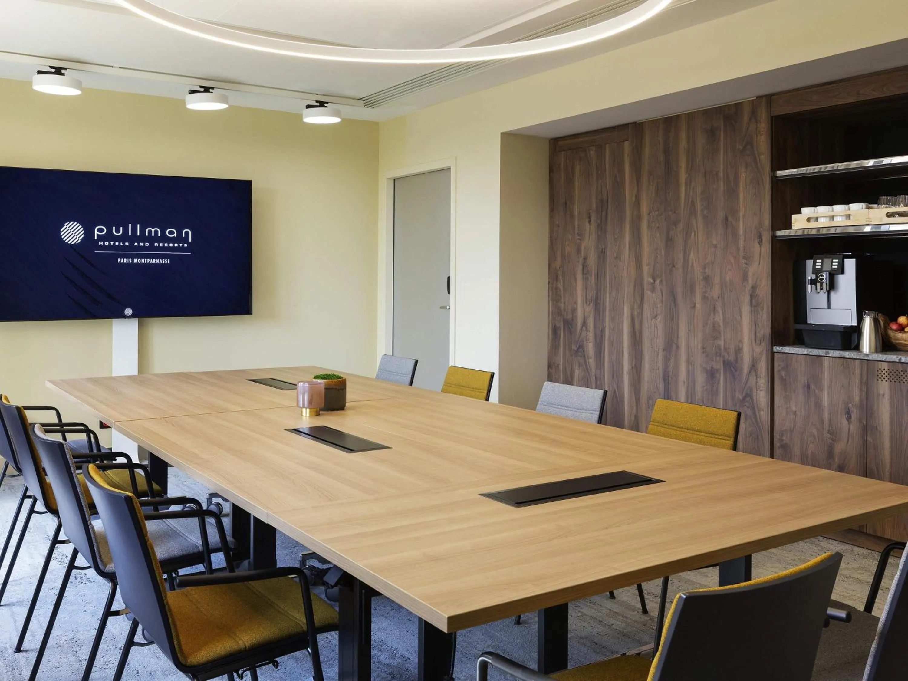 Meeting/conference room in Pullman Paris Montparnasse