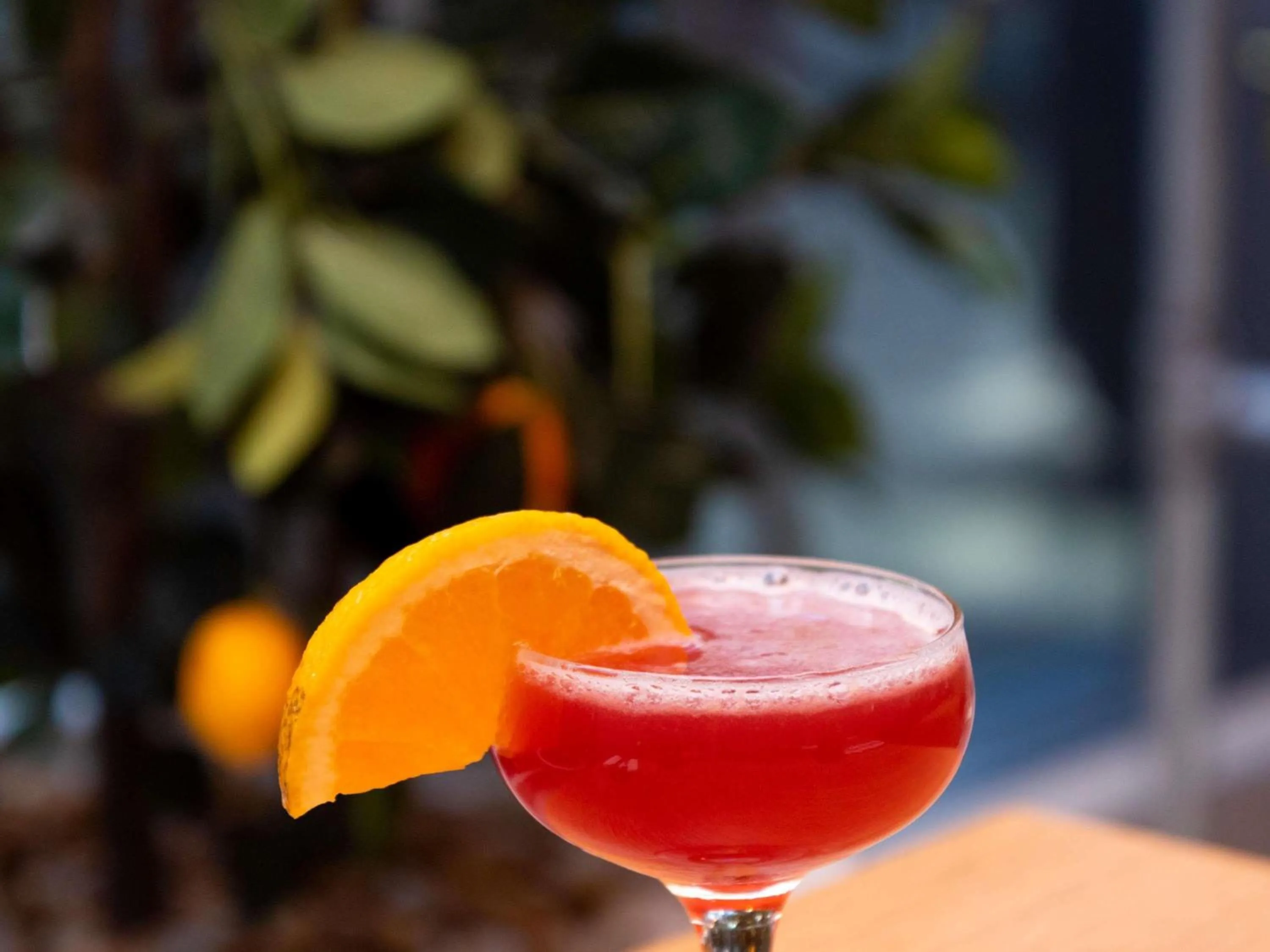 Lounge or bar in Pullman Paris Montparnasse