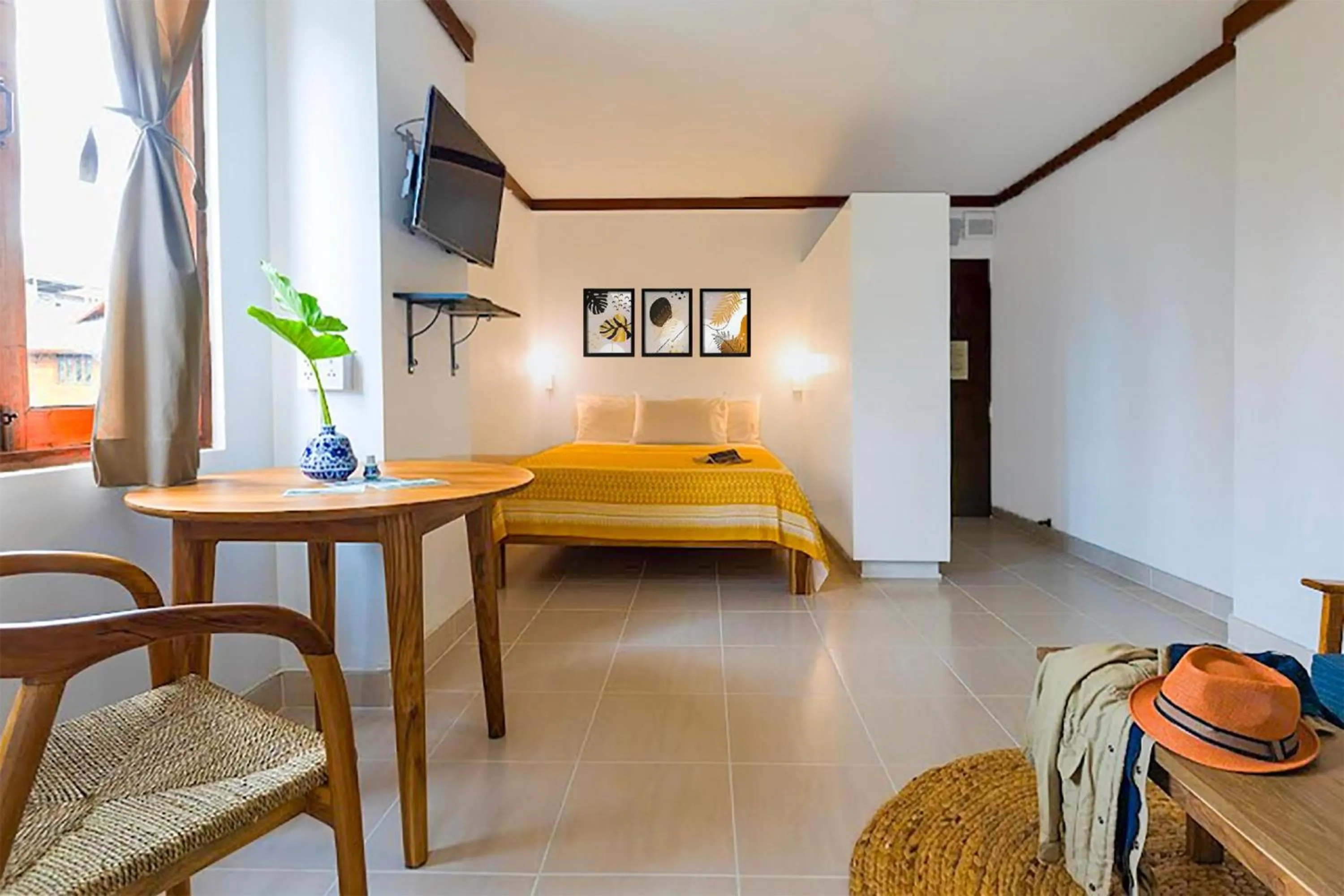 Bedroom, Bed in Collection O Howard Square Boutique Hotel