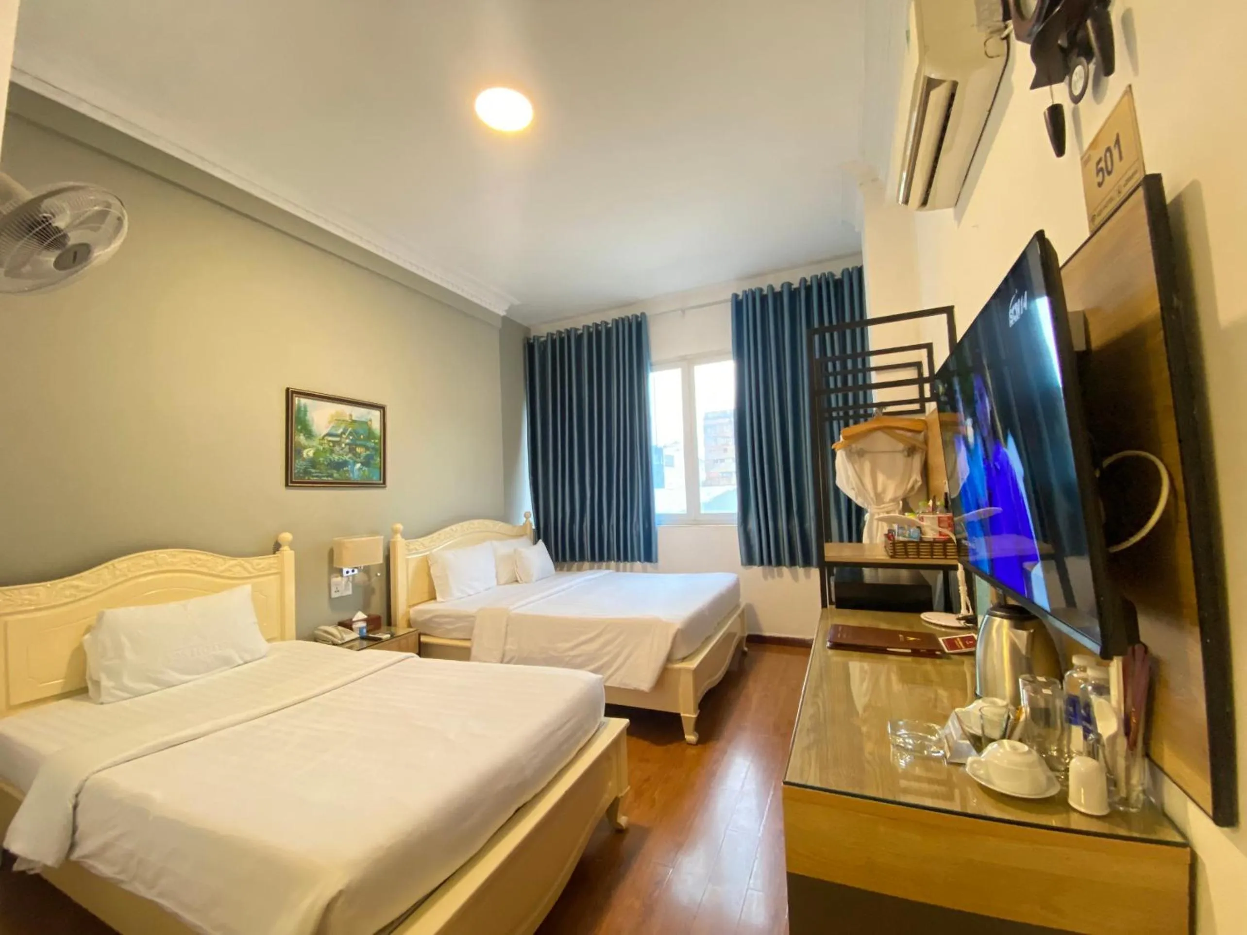 Bed in A25 Hotel - 35 Mạc Thị Bưởi