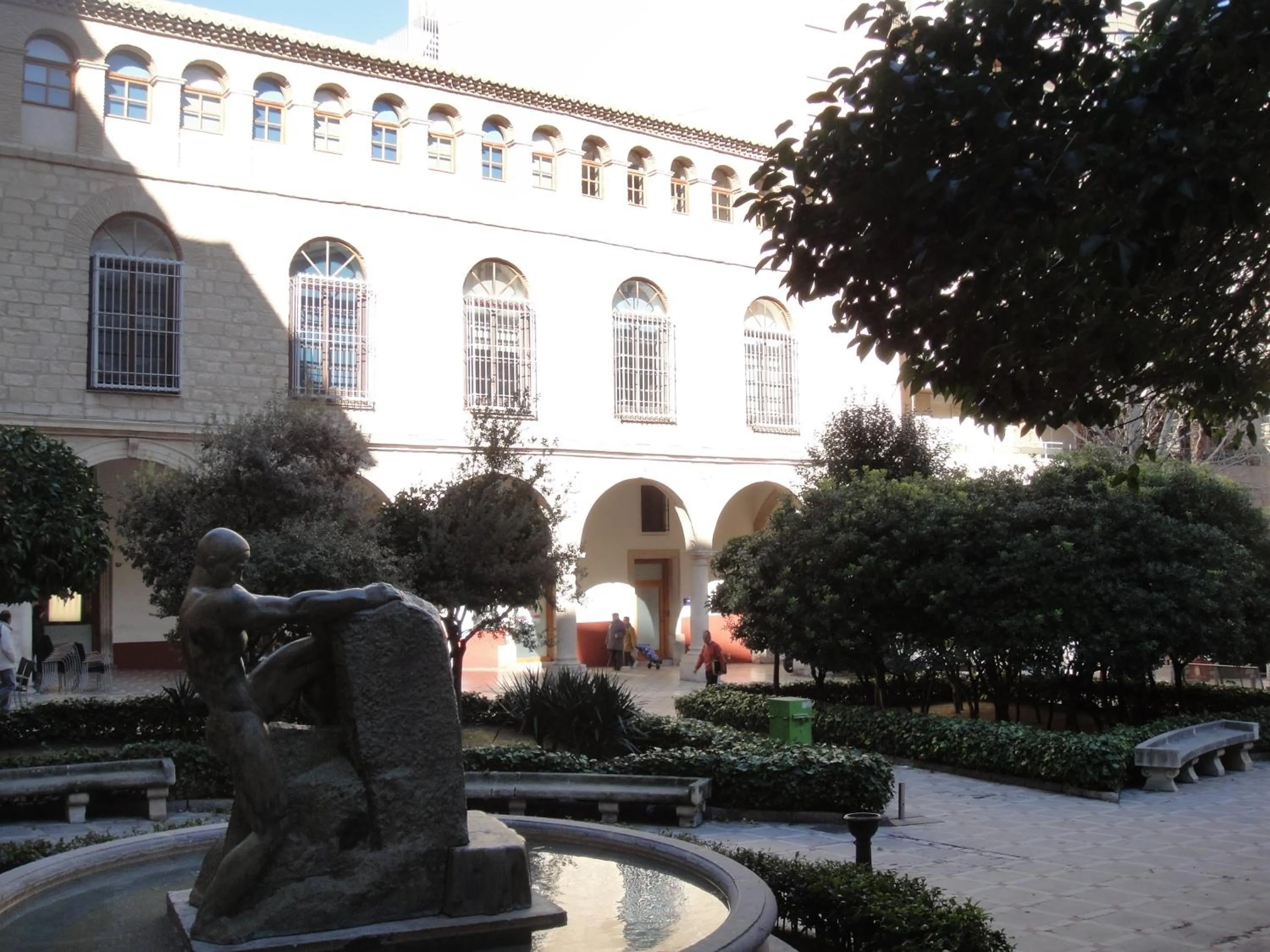 Facade/entrance in HOTEL XAUEN en pleno centro con acceso autorizado y a 100m de la Catedral