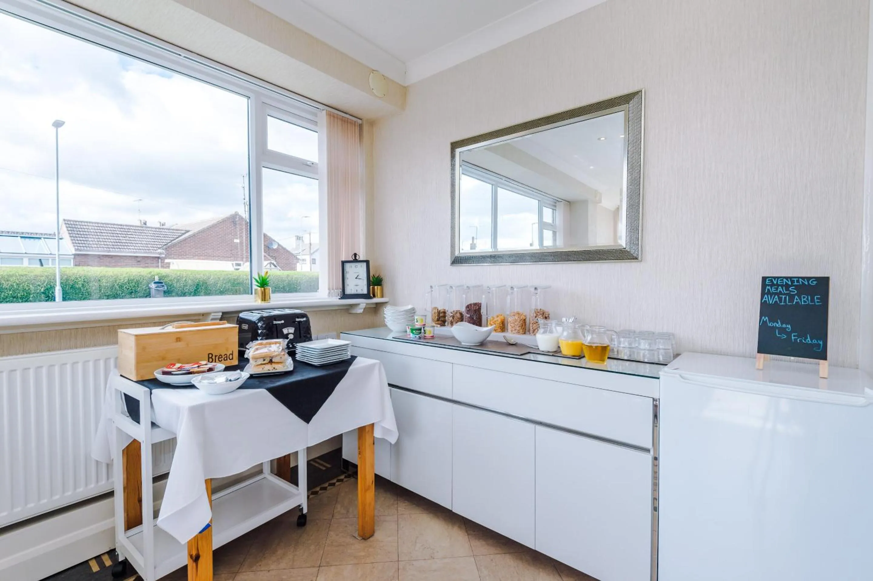 Dining area in Holcombe Guest House