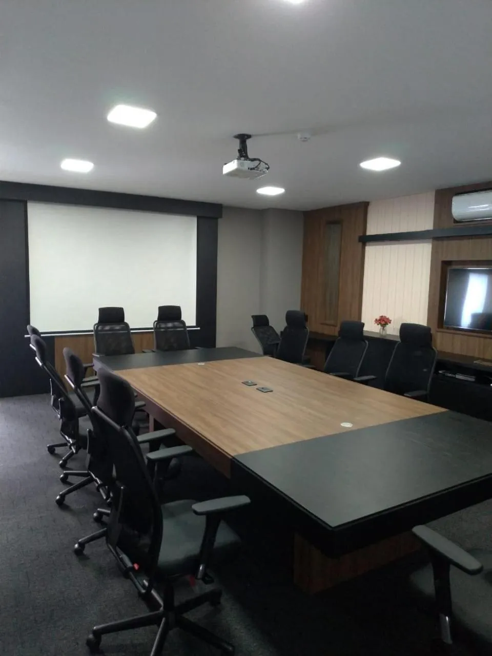 Meeting/conference room in Premium Vila Velha Ponta Grossa