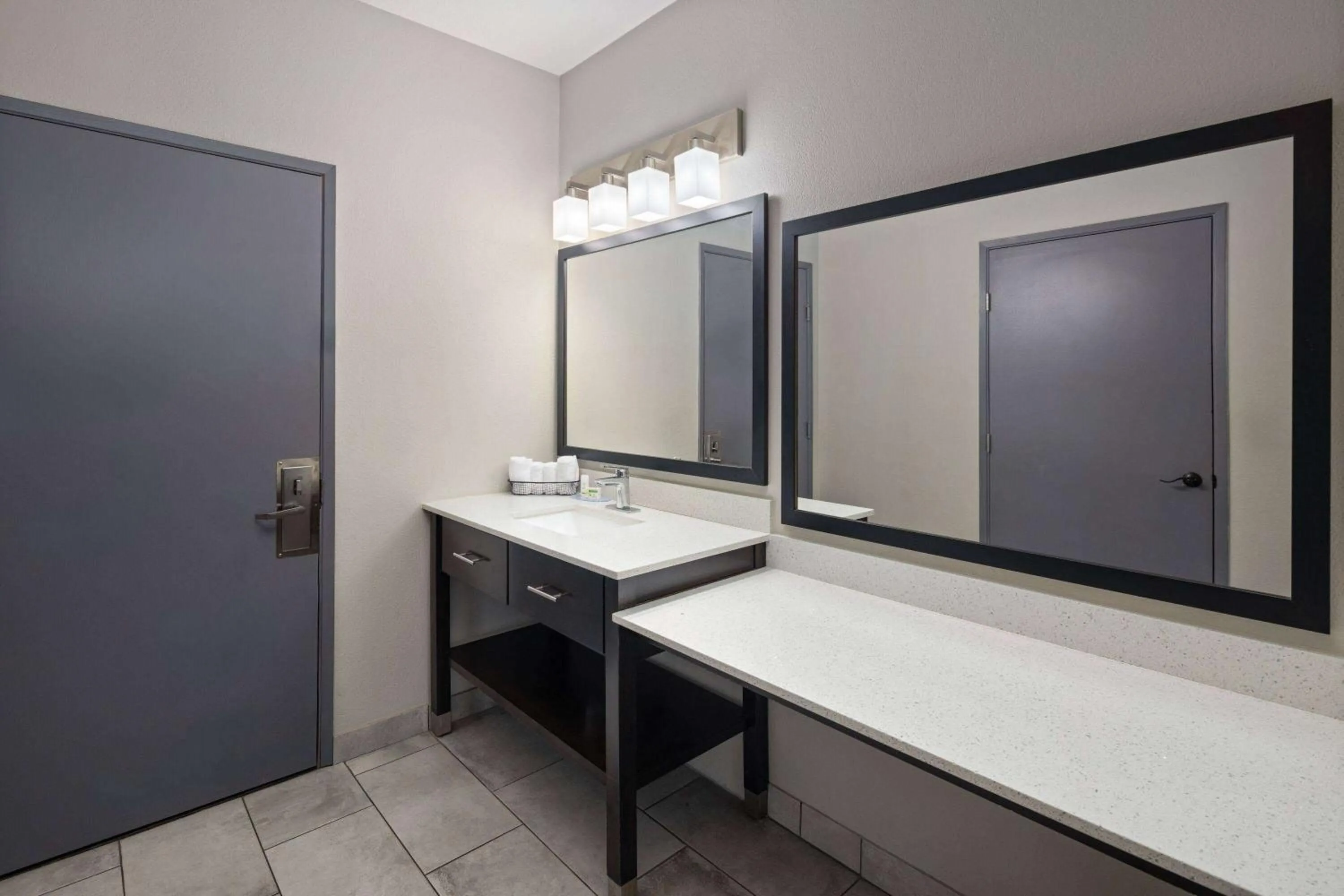 Bathroom in Baymont by Wyndham Moses Lake