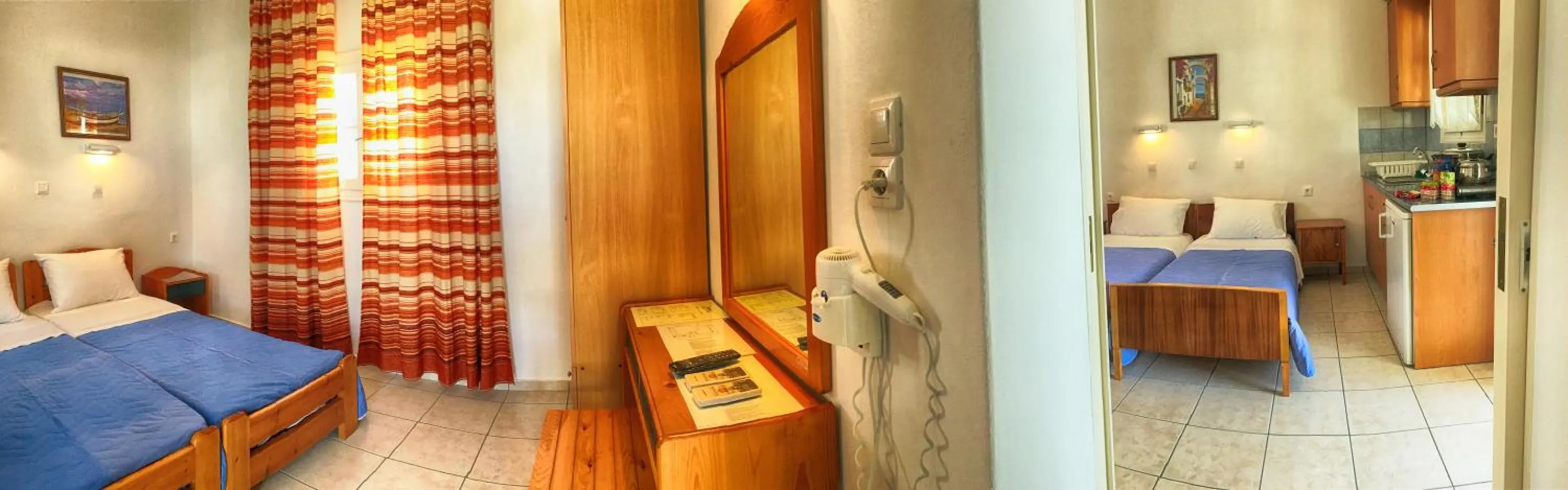 Kitchen or kitchenette, Bed in Hotel Helena