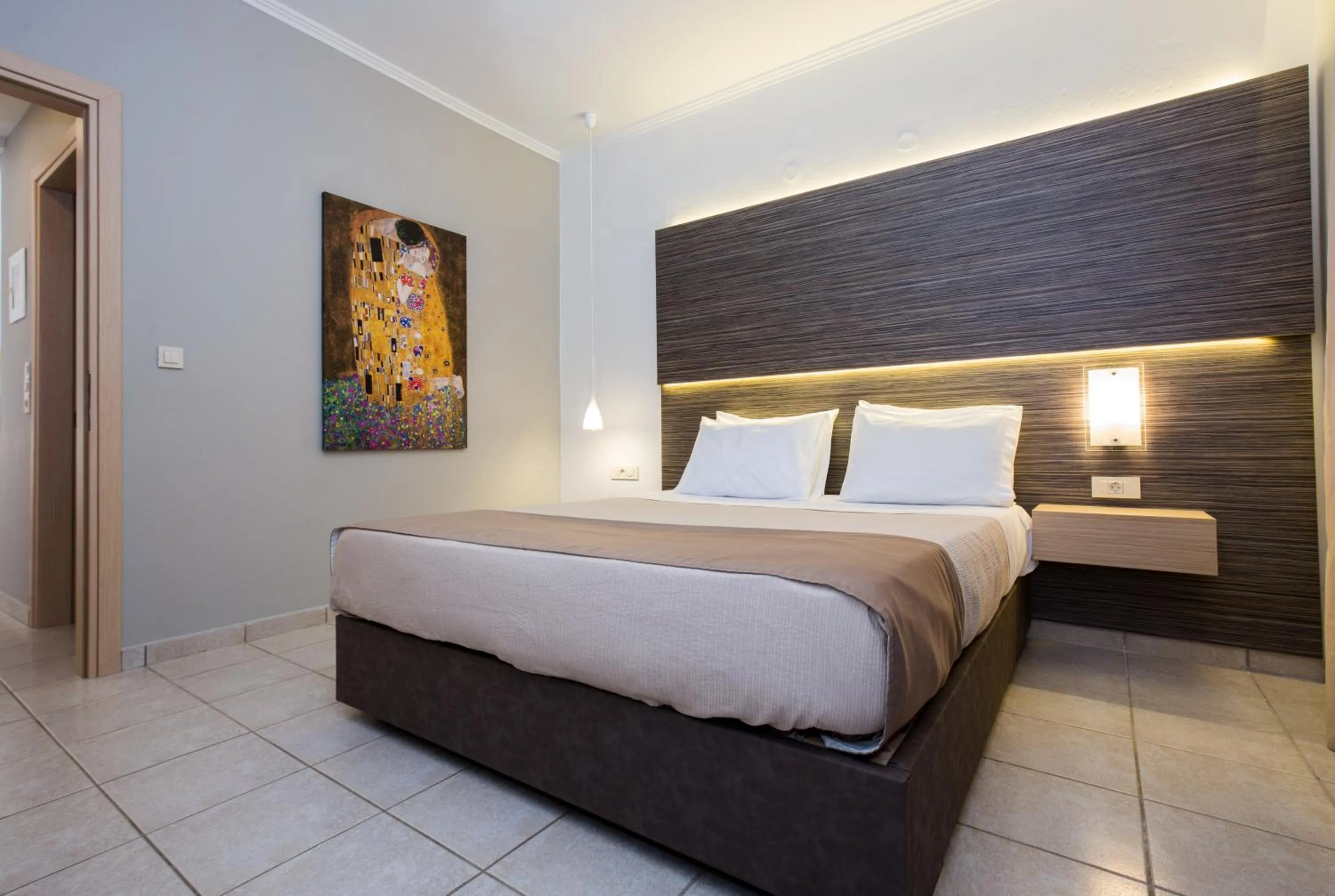 Bed in Sunny Bay Hotel