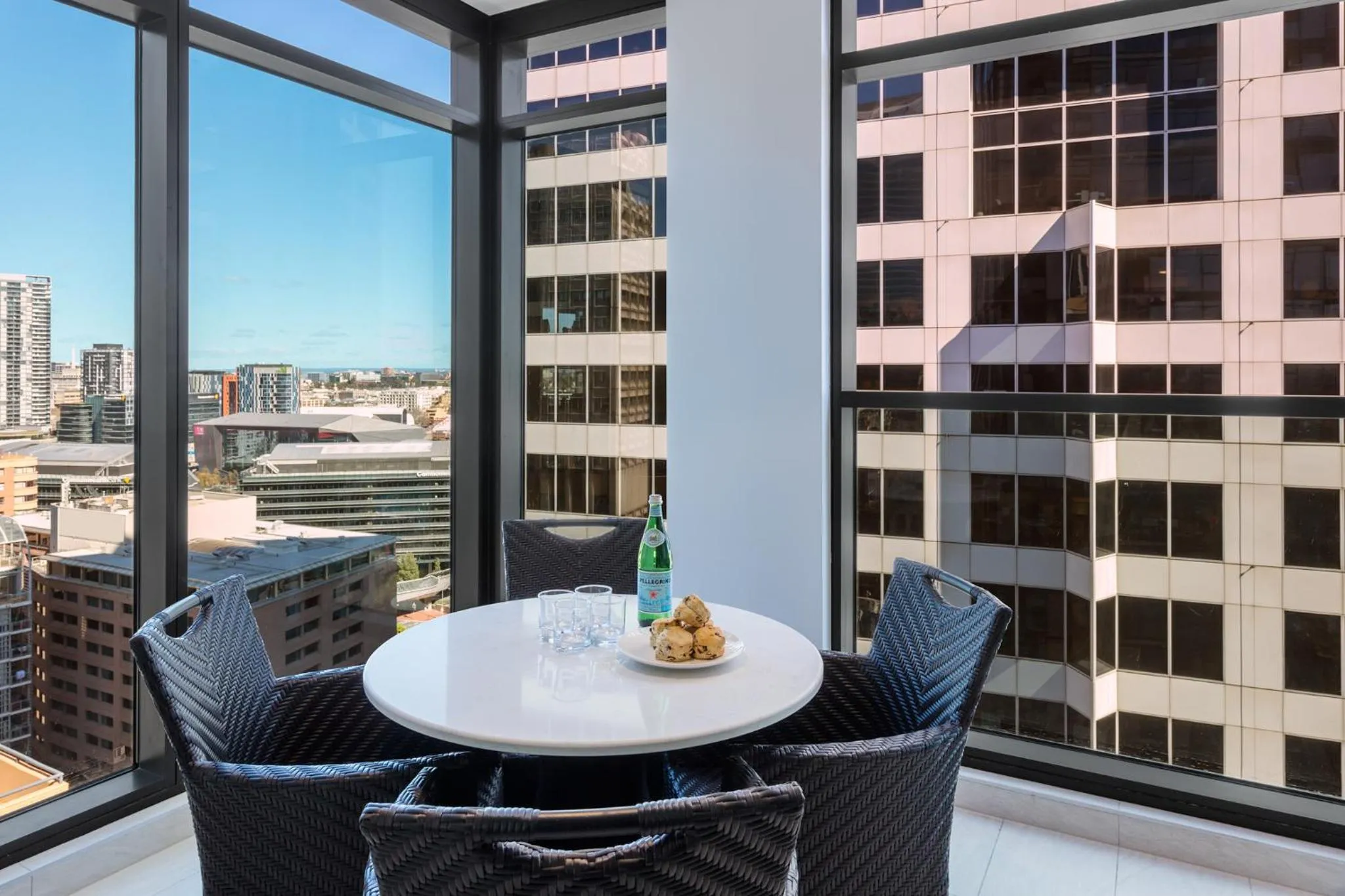 Balcony/Terrace in Meriton Suites Sussex Street, Sydney