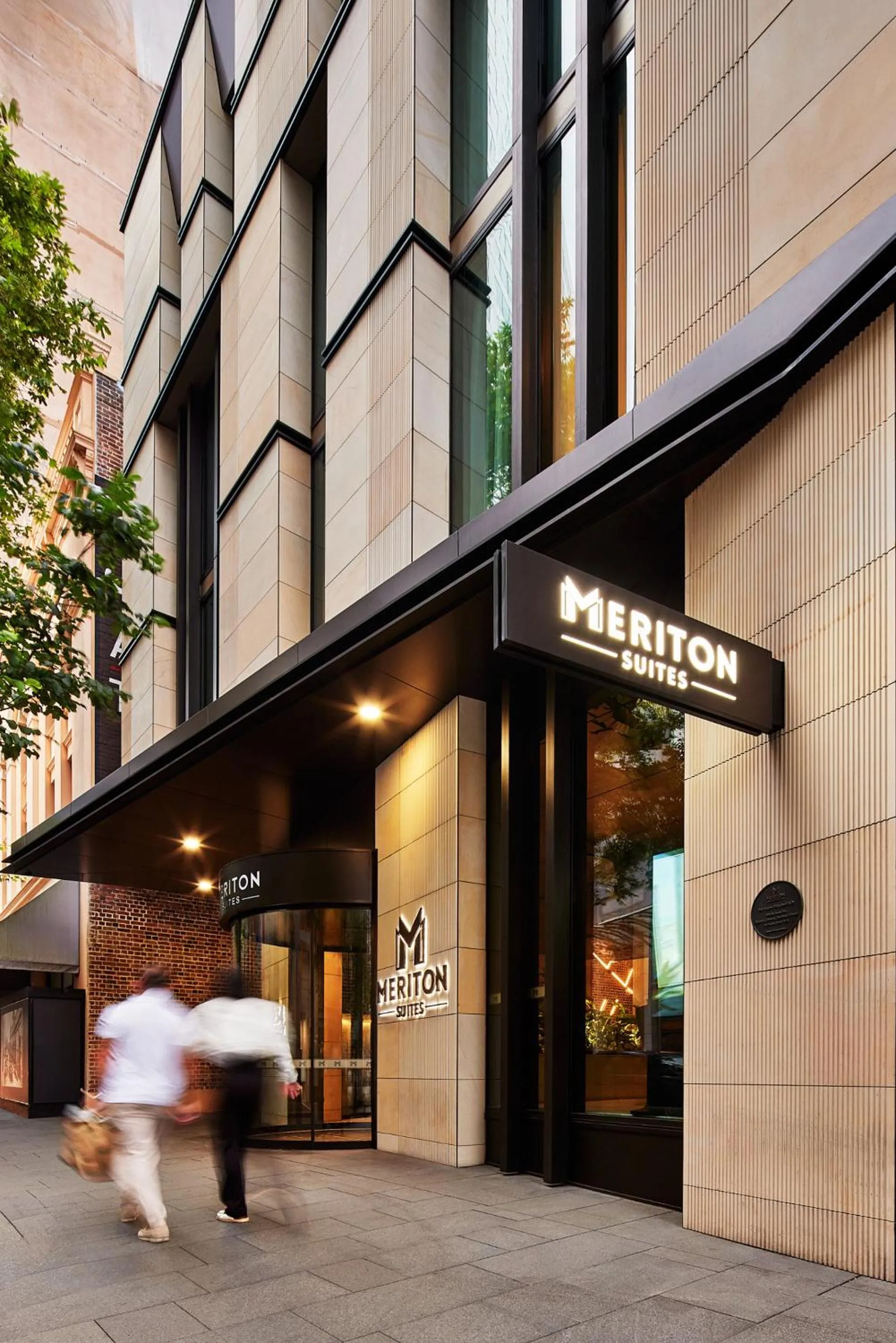 Property building in Meriton Suites Sussex Street, Sydney