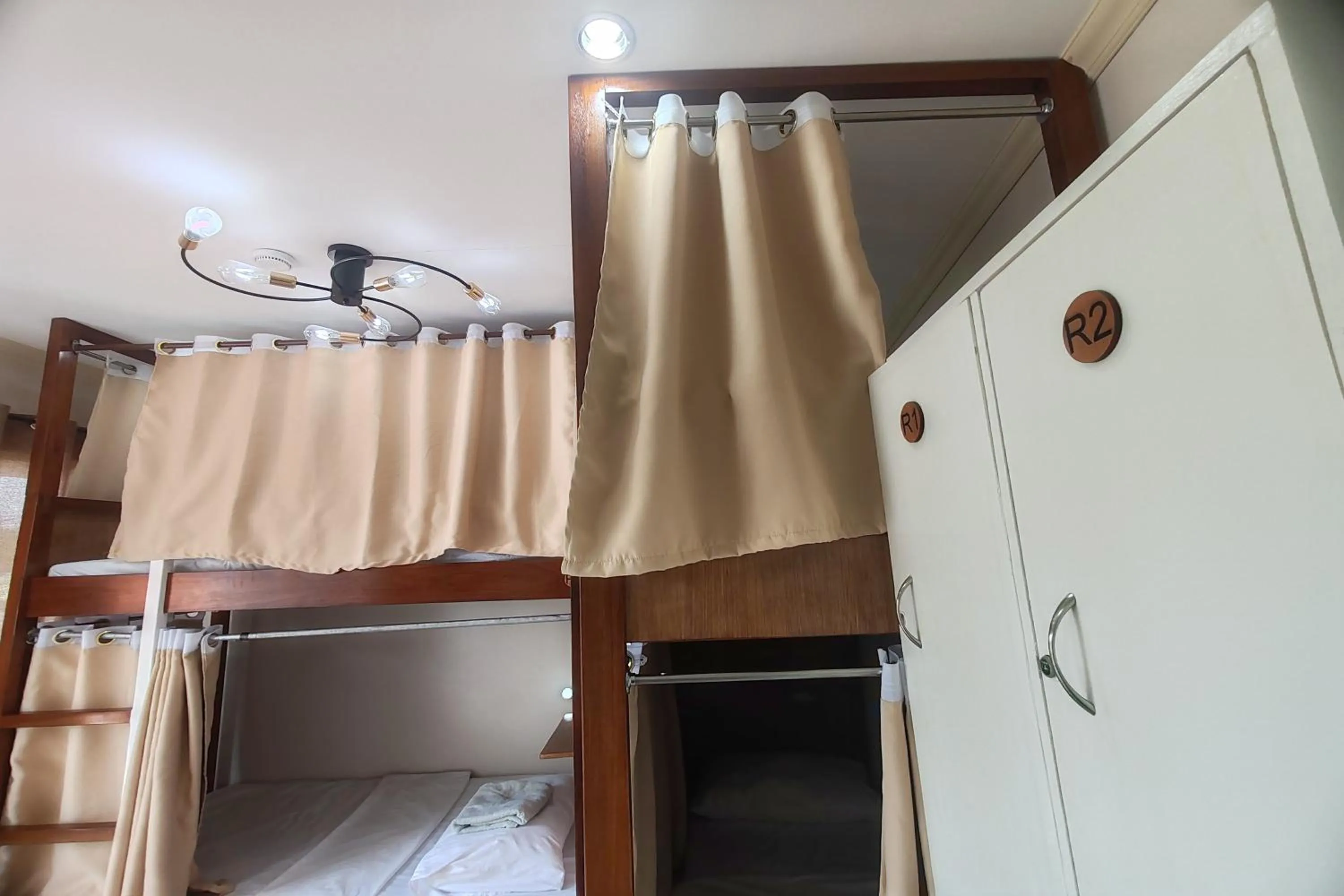 Bedroom in Intoy's Place Panglao near Beach