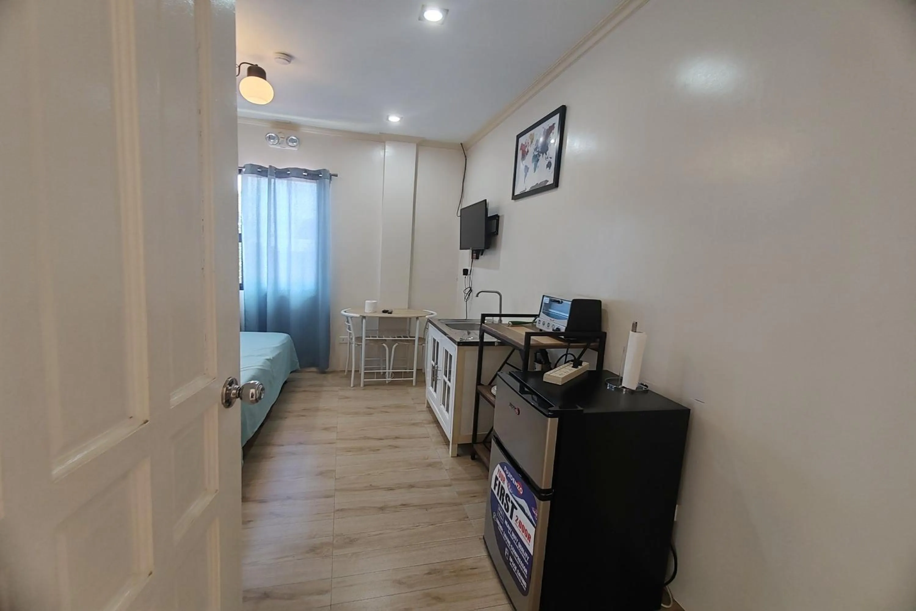 TV and multimedia in Intoy's Place Panglao near Beach