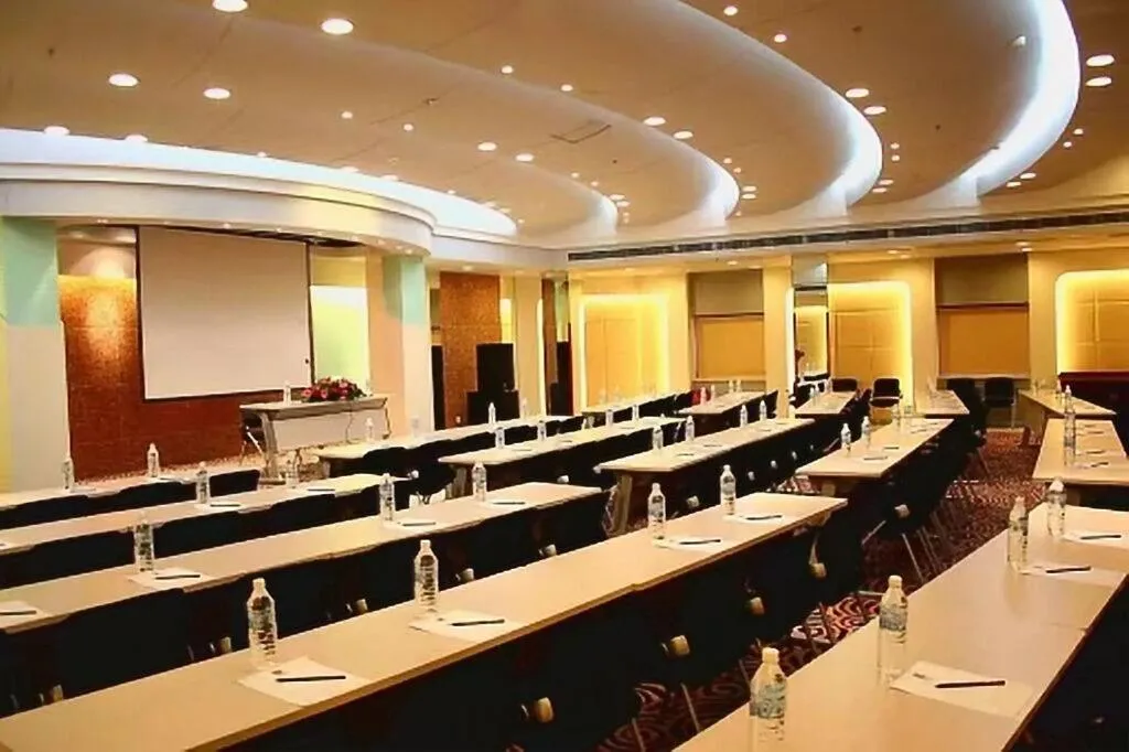 Tomolo Hotel Wuzhan Branch
