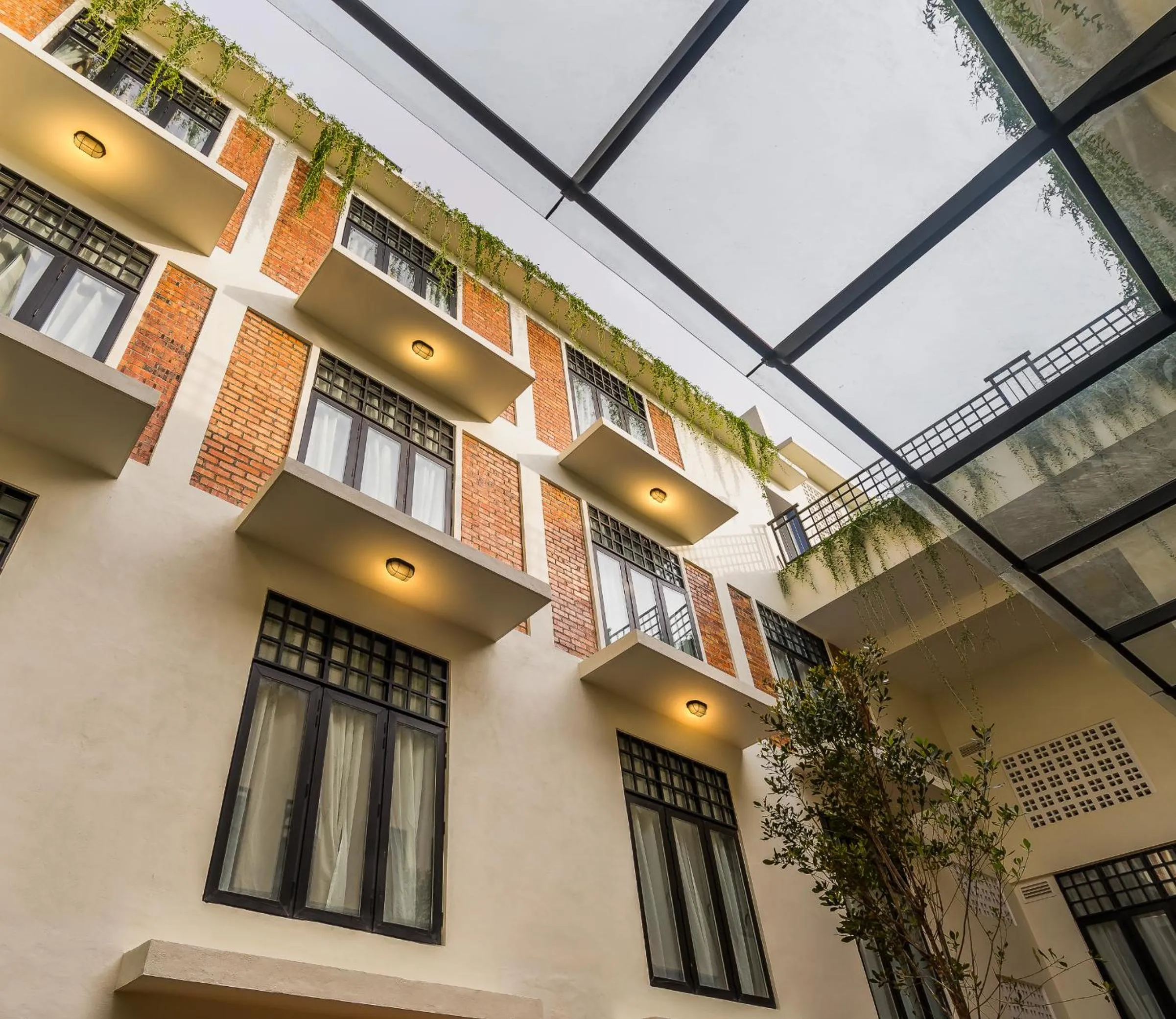 Area and facilities in Treasures Hotel and Suites