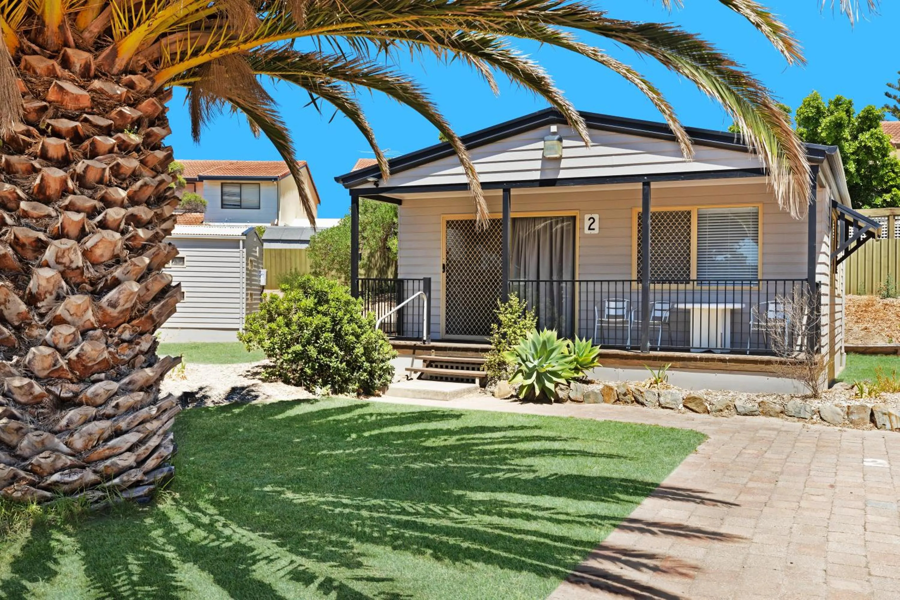 Property building in Moana Beach Tourist Park