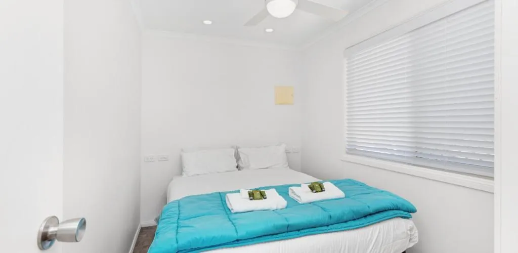 Bed in Moana Beach Tourist Park