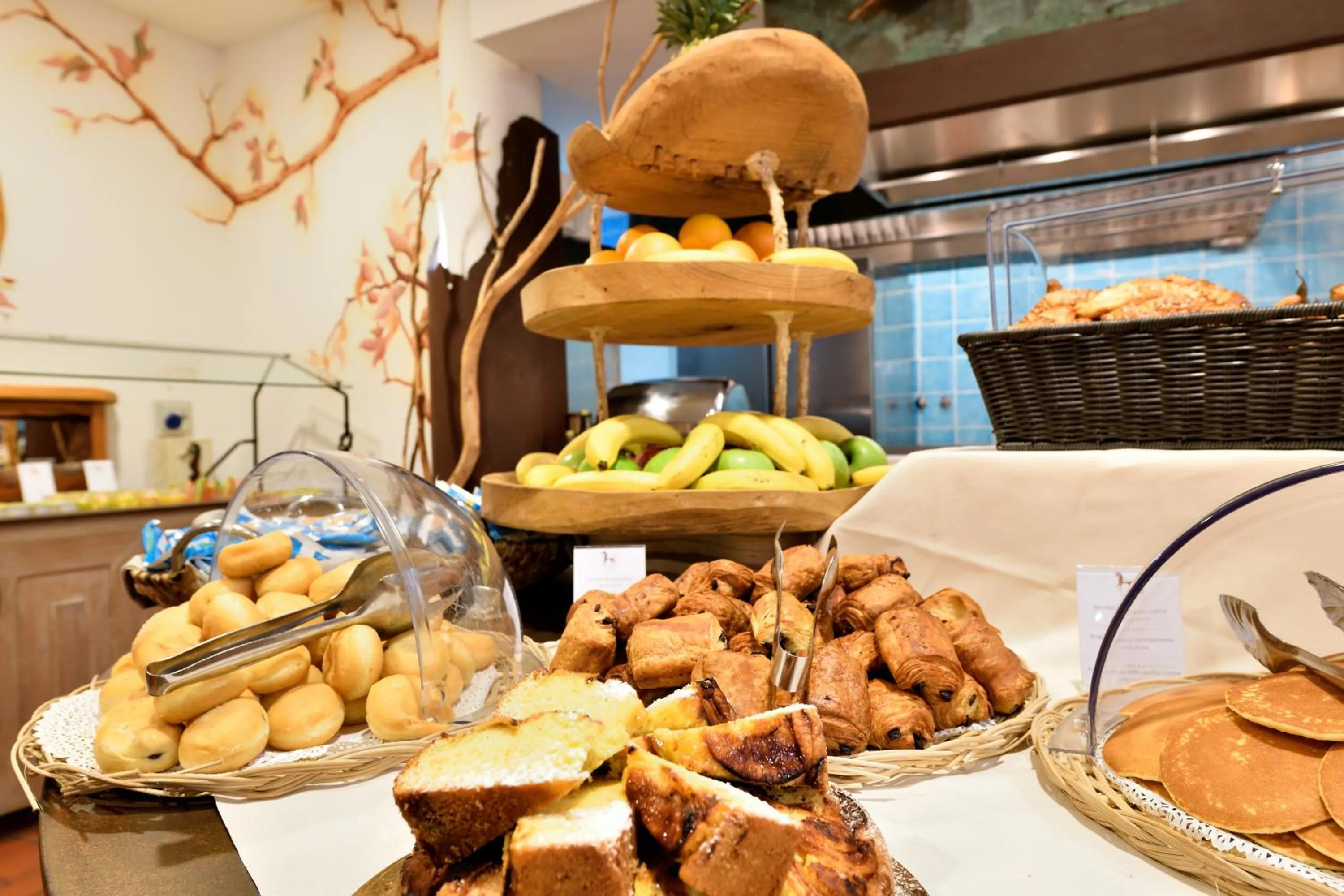 Breakfast in Hotel Resort & Spa Baia Caddinas