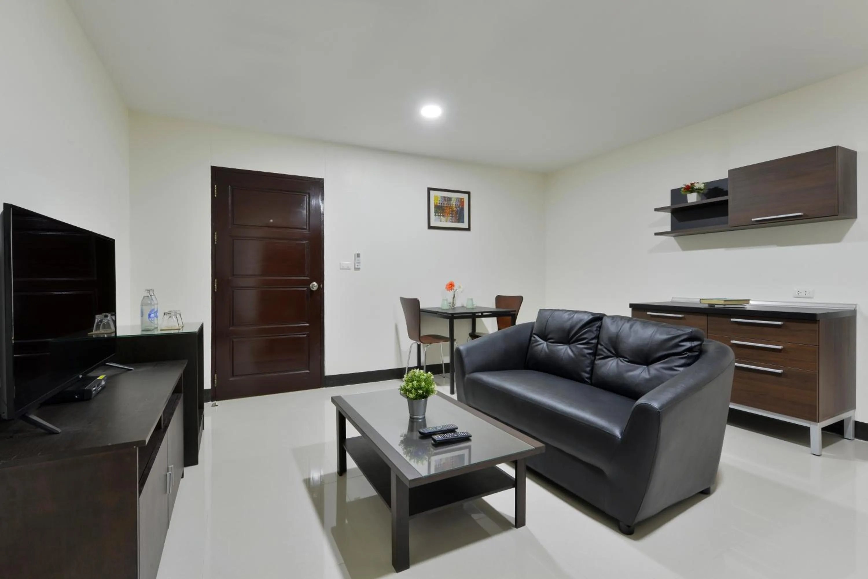 TV and multimedia in Studio Residence Sukhumvit 71