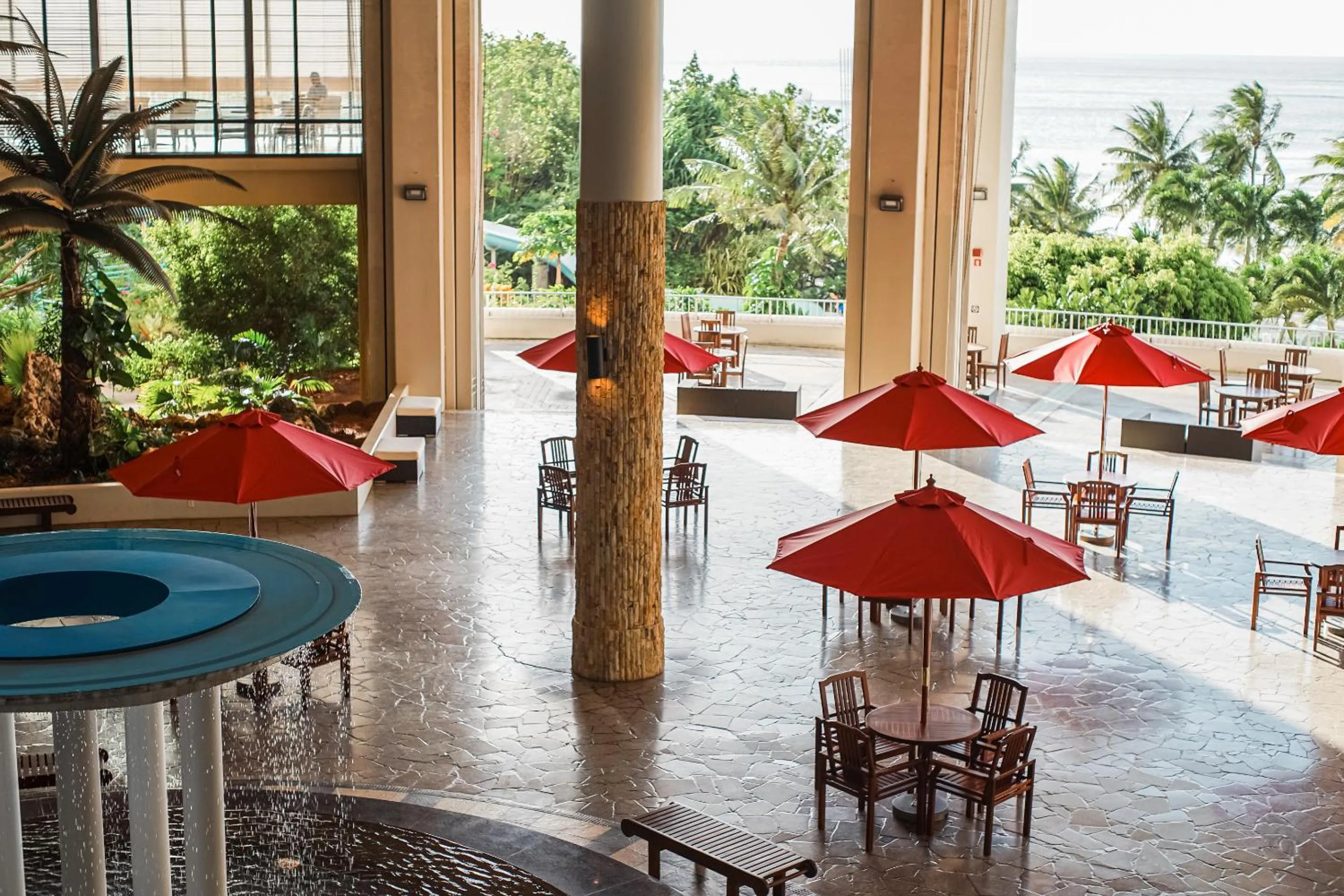 Lobby or reception in Hotel Nikko Guam