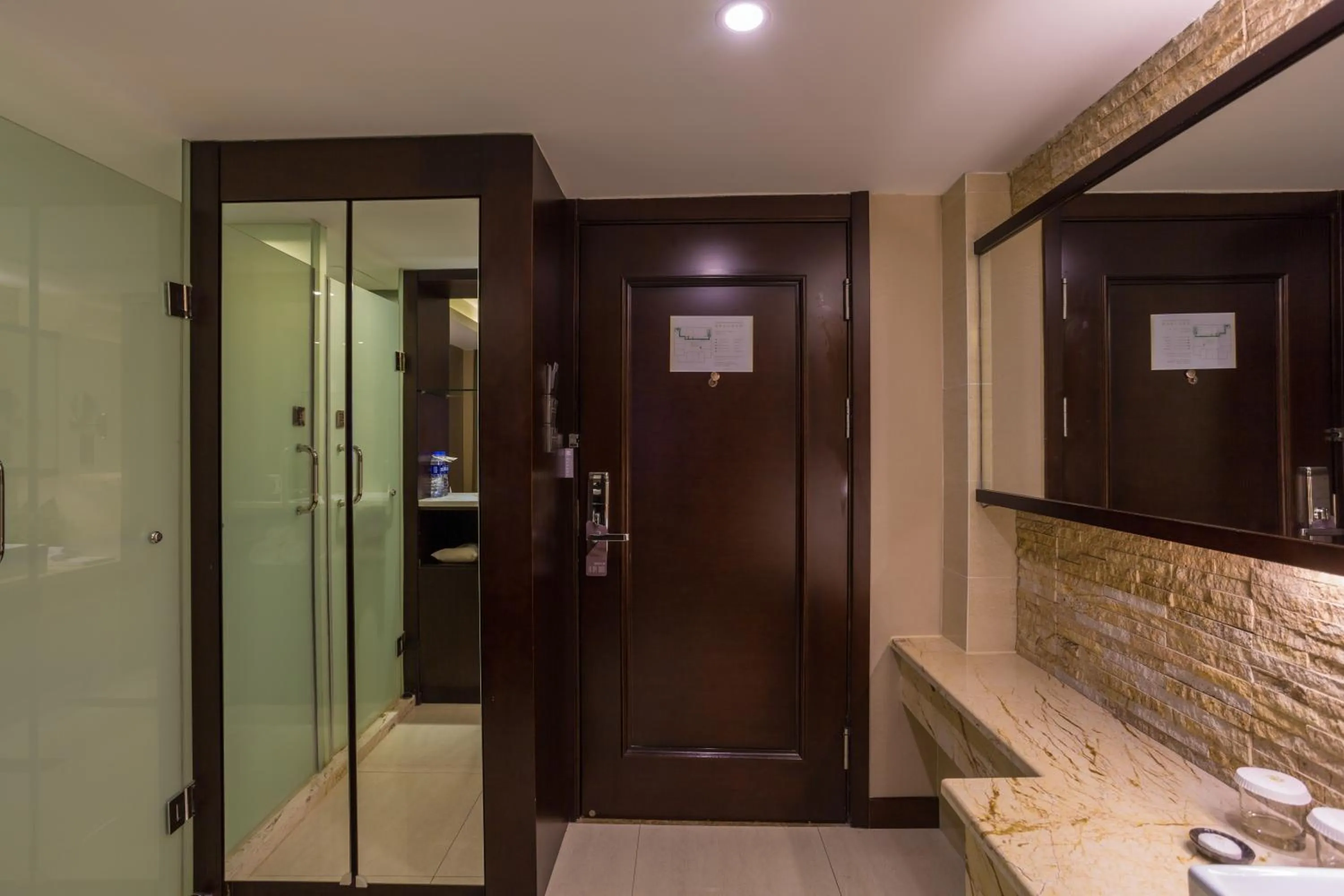 Metropolo Jinjiang Xuzhou Railway Station Suning Plaza Chudu