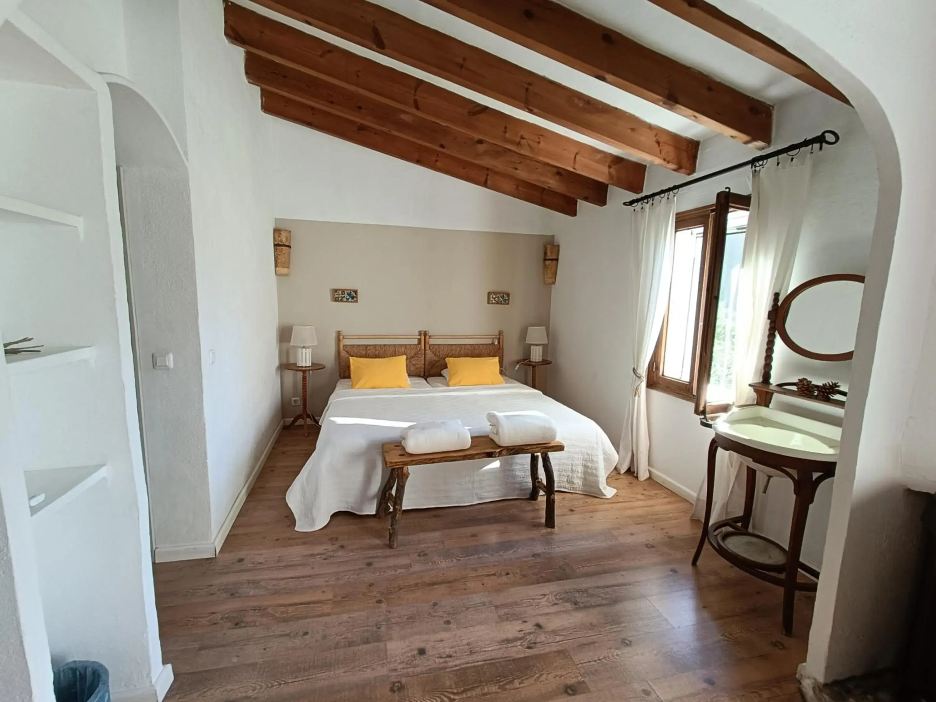 Superior Twin Room with Garden View in Sa Plana Petit Hotel Superior Twin Room with Garden View in Sa Plana Petit Hotel