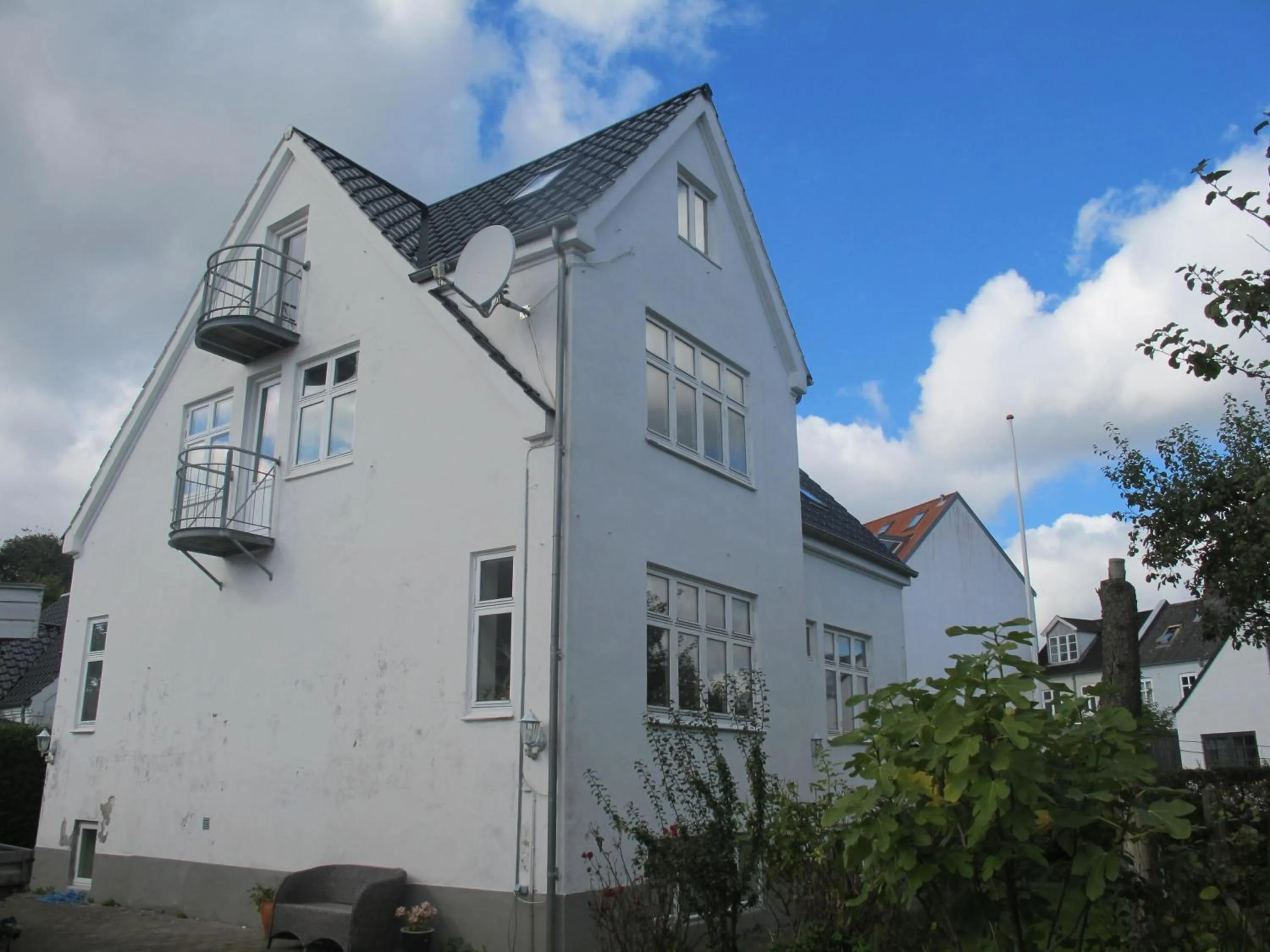 Facade/entrance in Guesthouse Sharon Aarhus