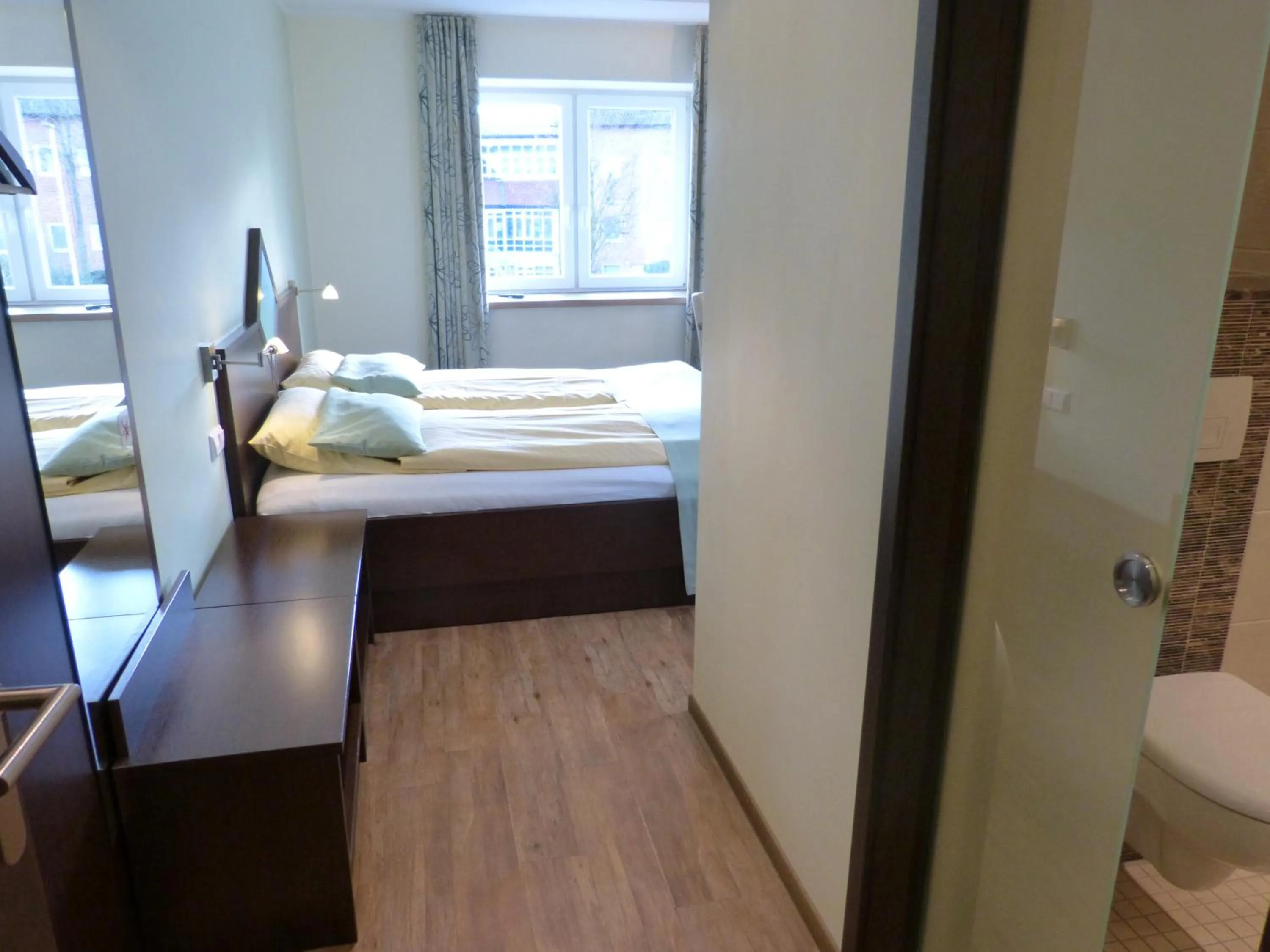 Photo of the whole room, Bed in Hotel Evering