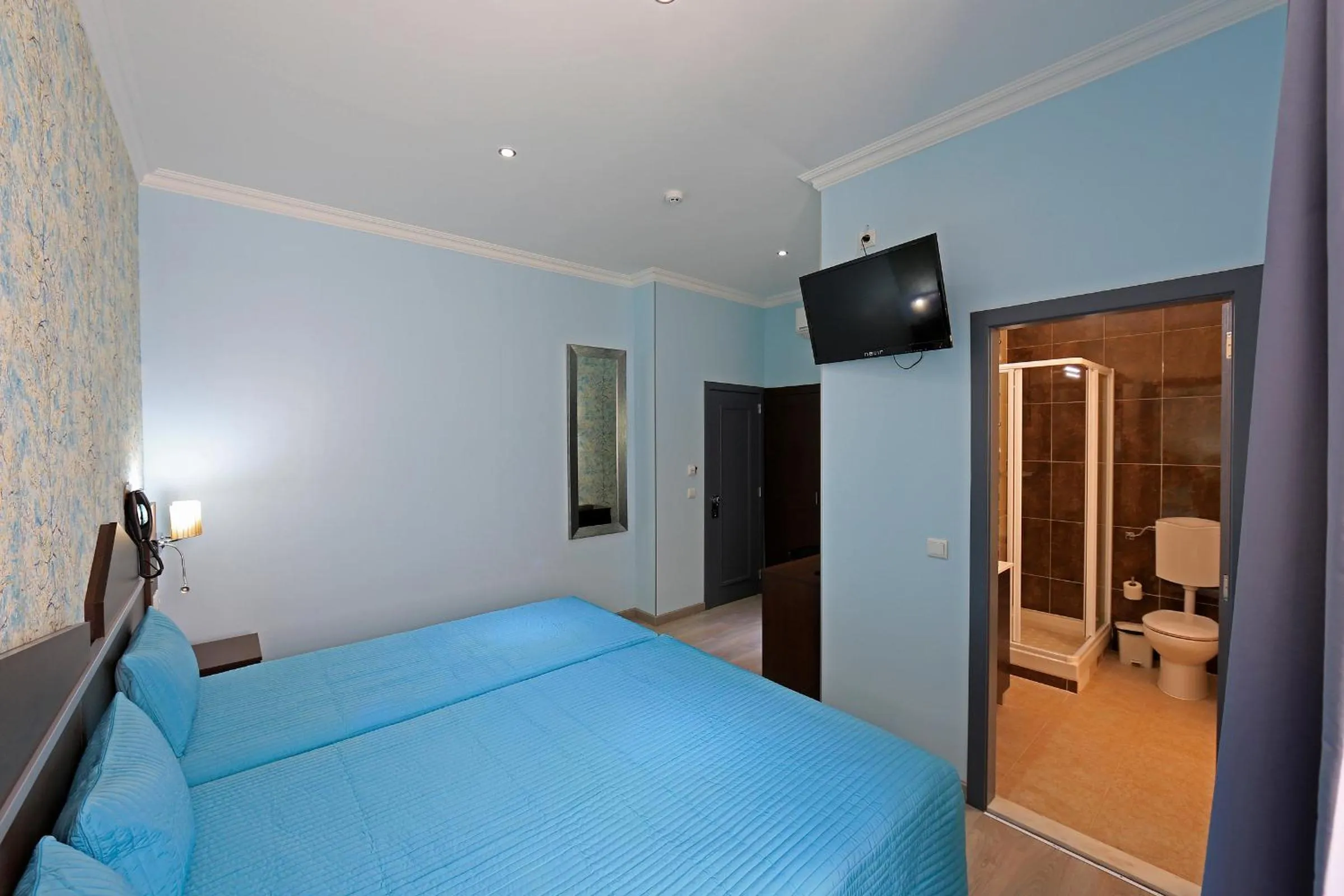 Bedroom, Bed in Pensao Praca Da Figueira