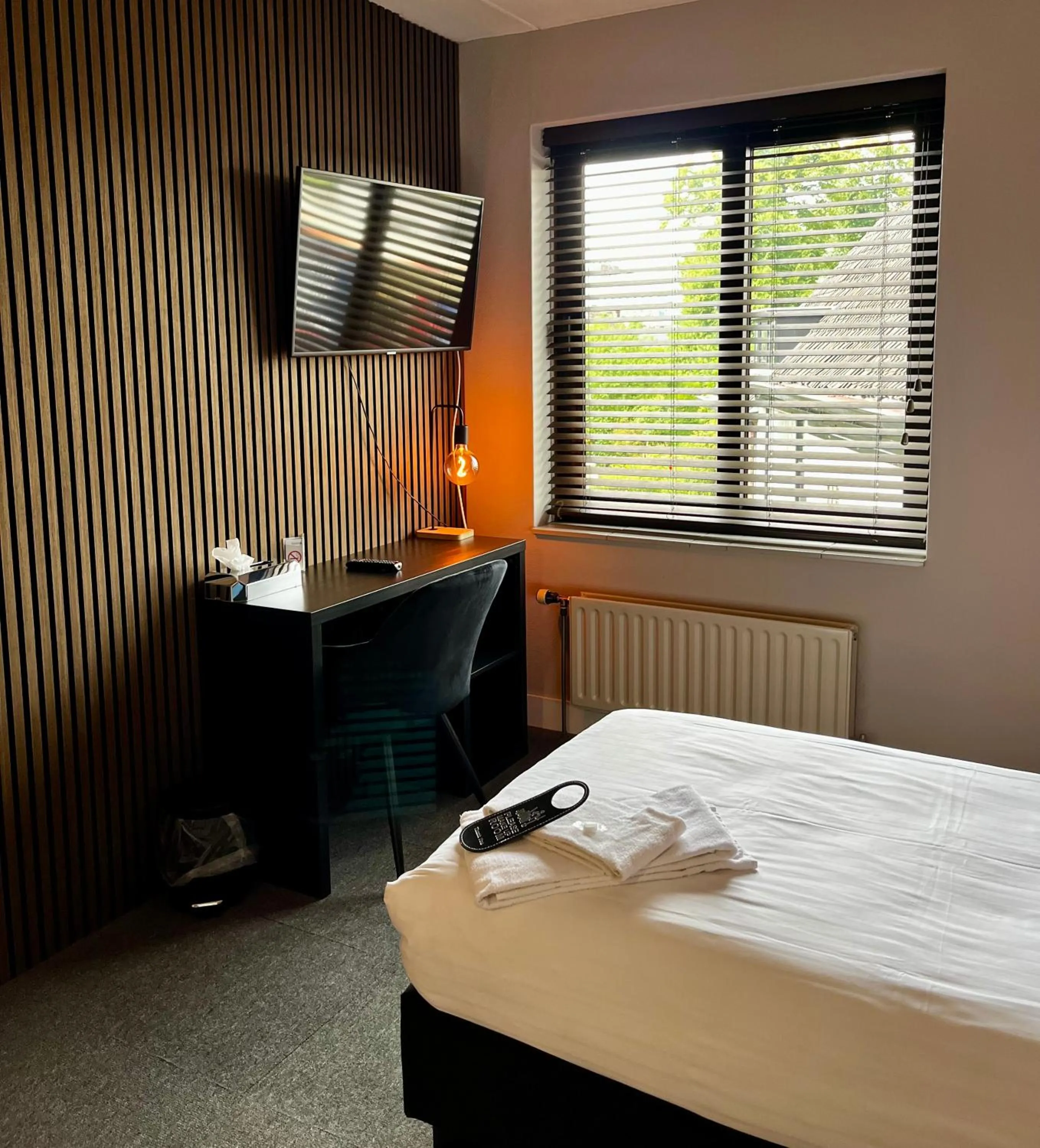 Bed in Hotel De Roode Leeuw Terborg