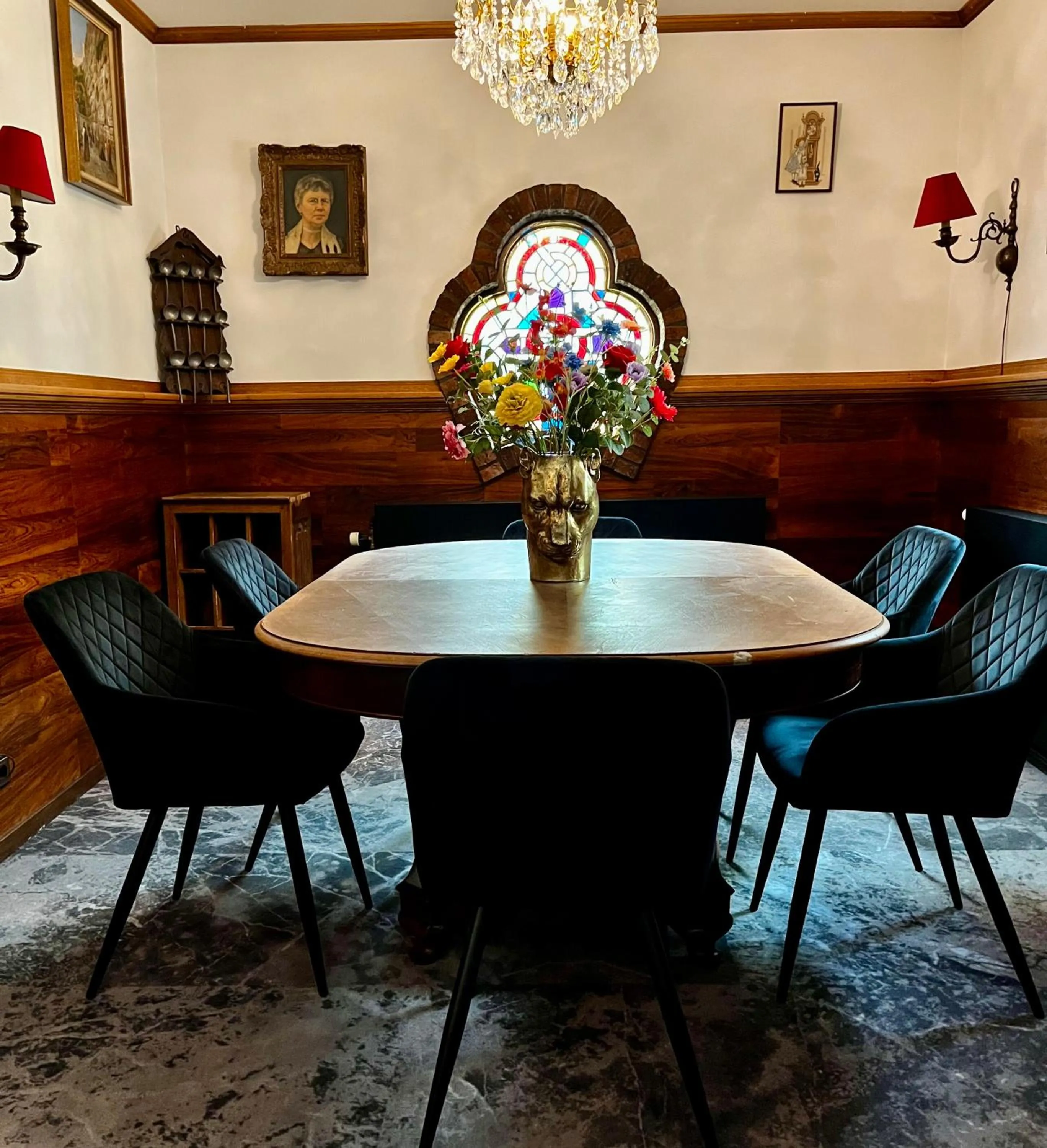 Seating area in Hotel De Roode Leeuw Terborg