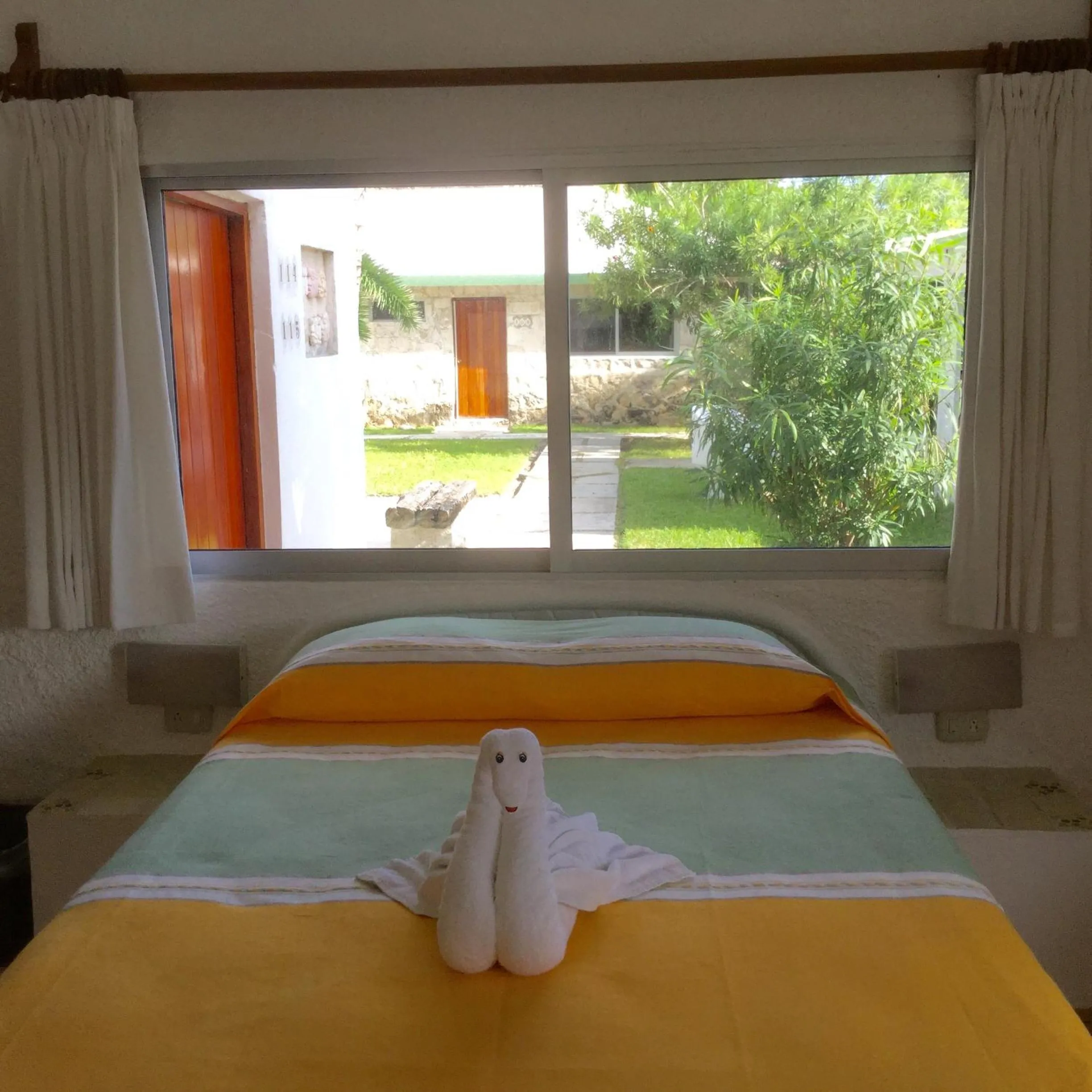 Day, Bed in Hotel Club Akumal Caribe