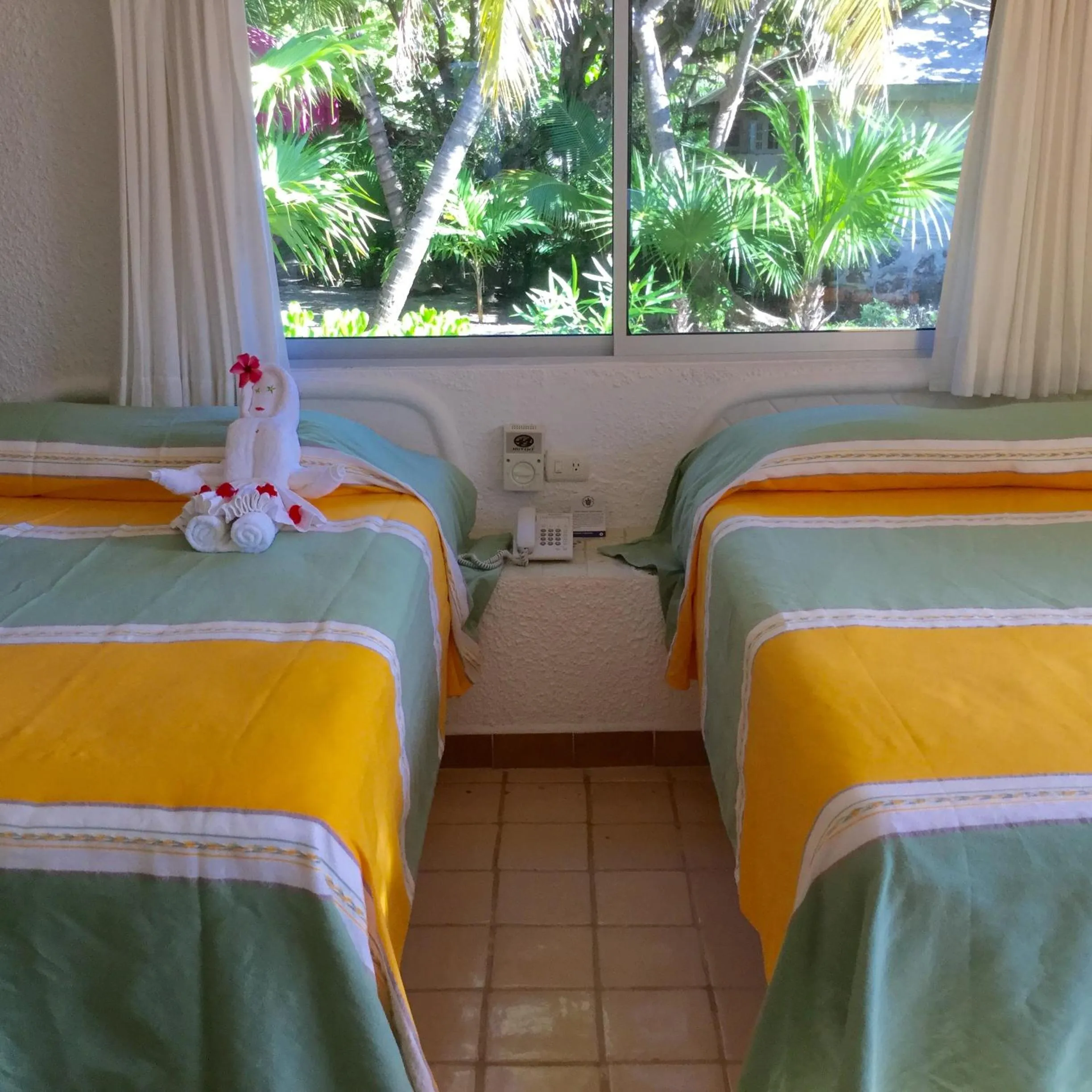 Day, Bed in Hotel Club Akumal Caribe