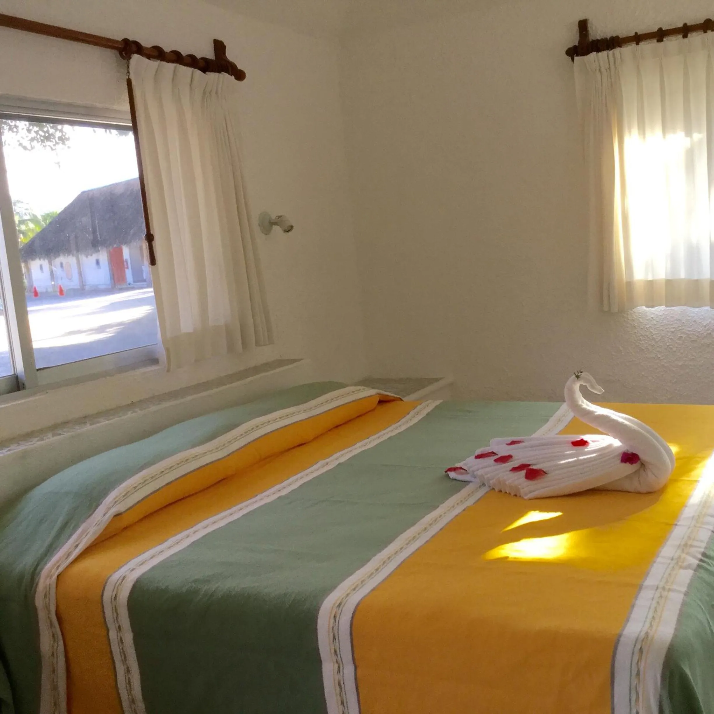 Bed in Hotel Club Akumal Caribe