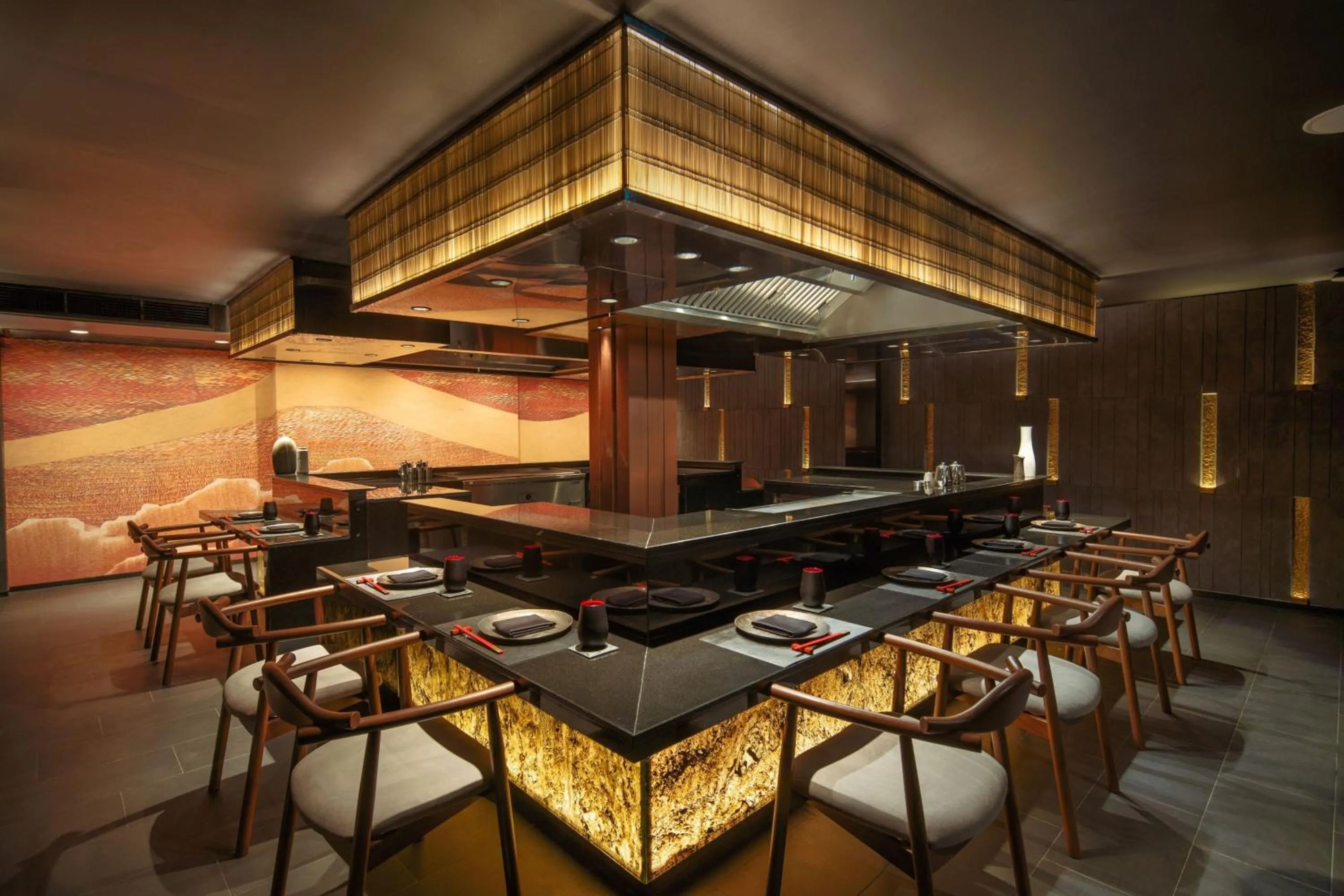 Restaurant/places to eat in Bangkok Marriott Hotel The Surawongse