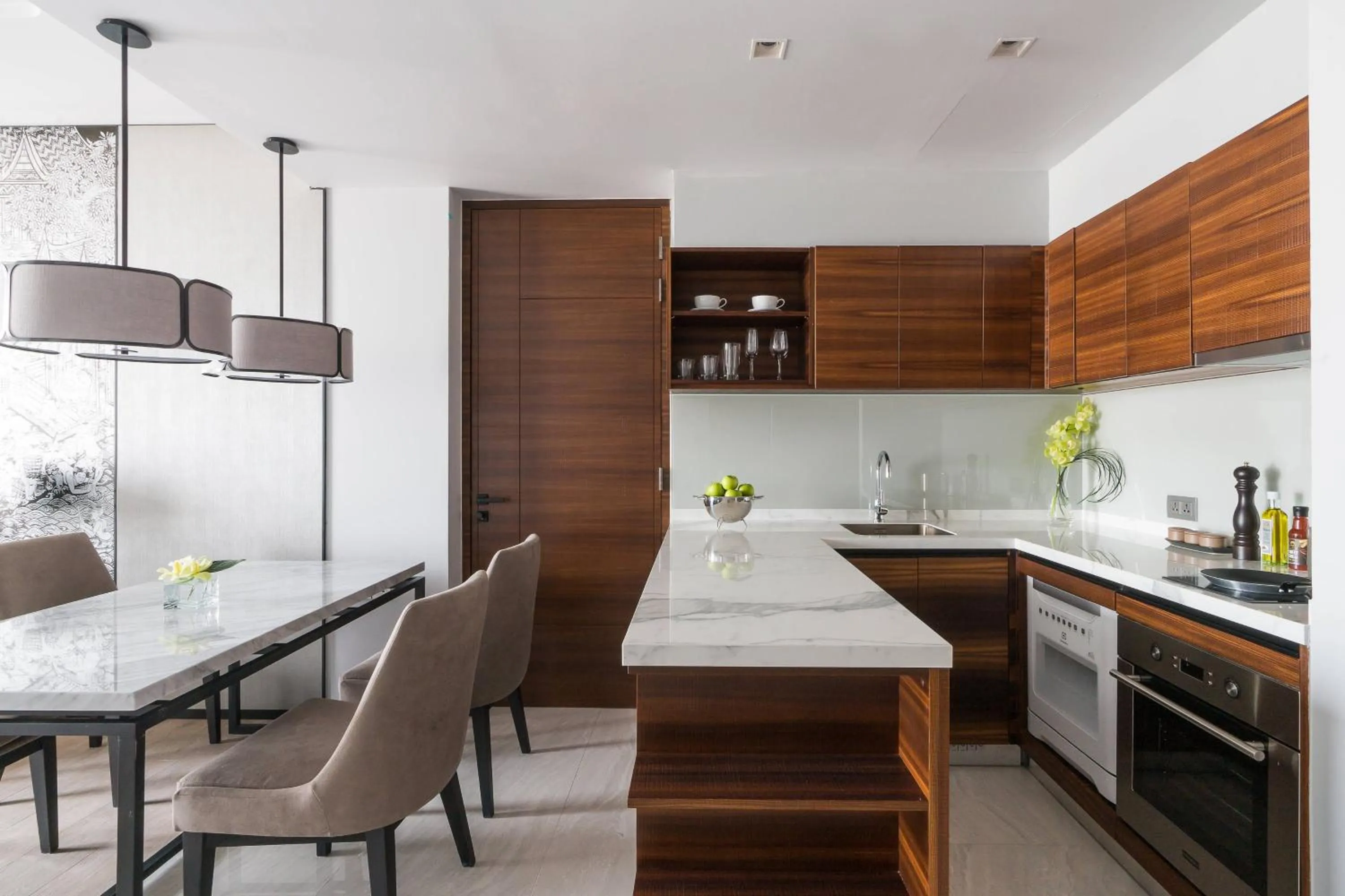 Bedroom in Bangkok Marriott Hotel The Surawongse