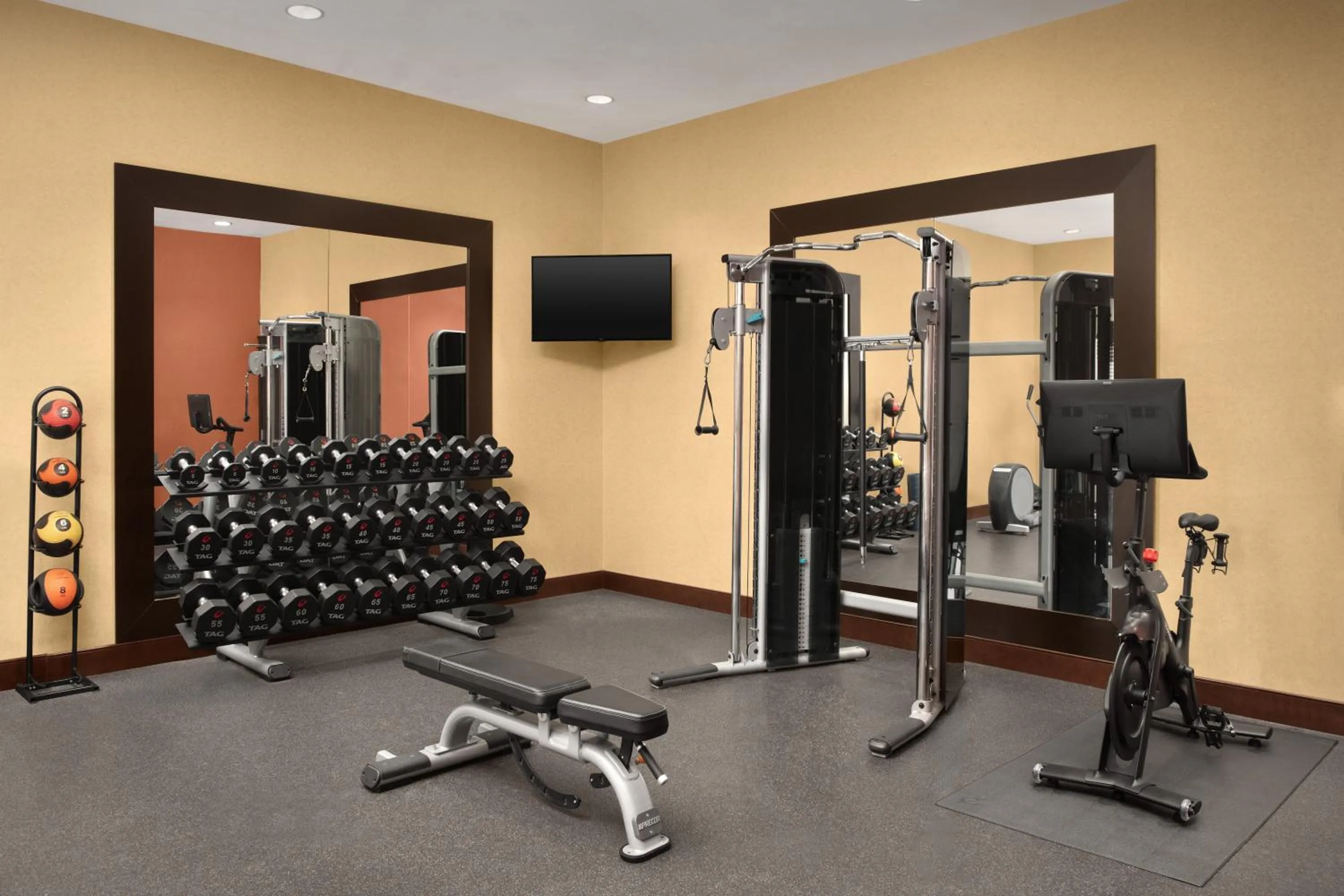 Fitness centre/facilities in Homewood Suites by Hilton Yuma