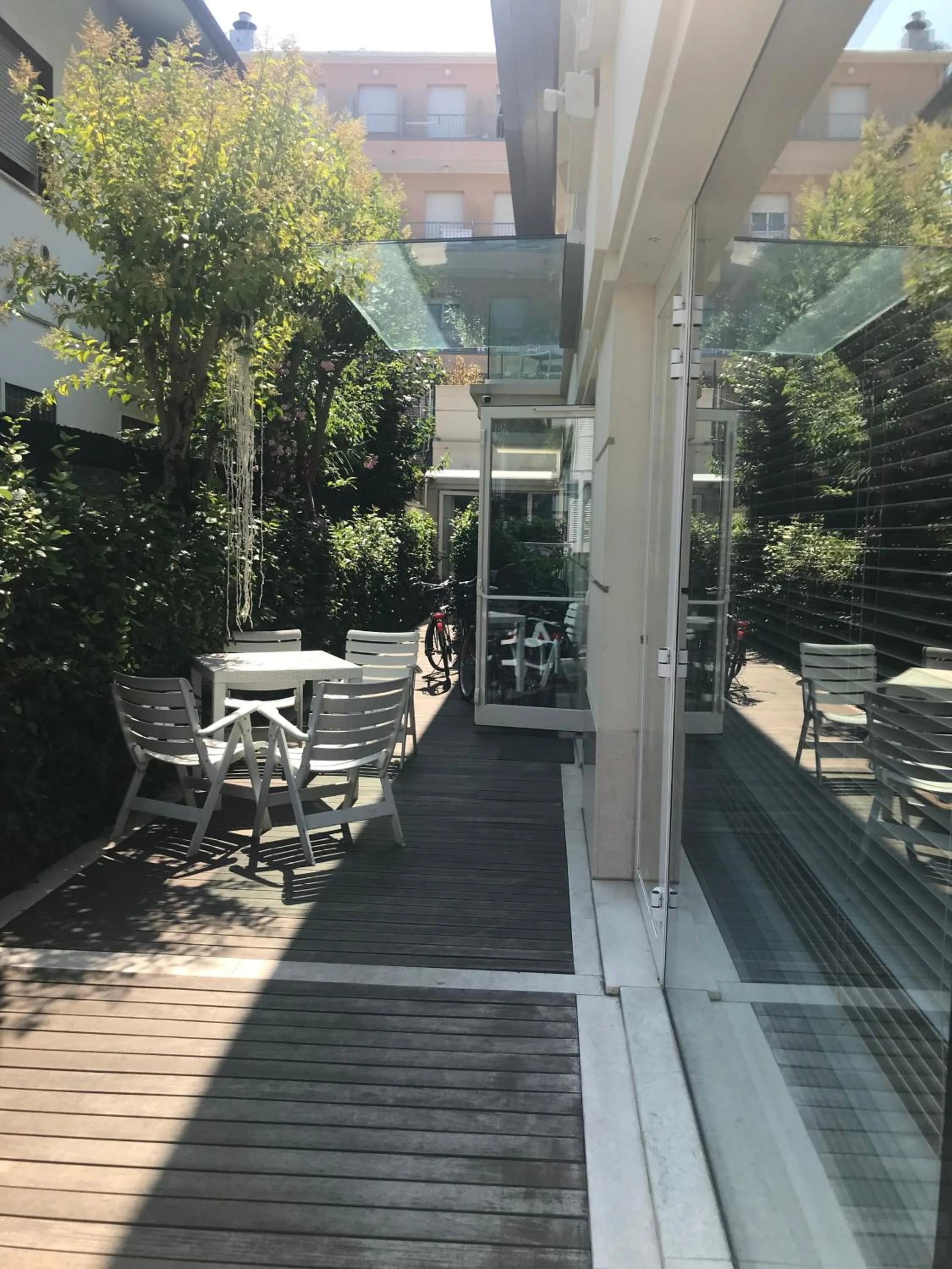 Area and facilities in Hotel Villa Hermosa