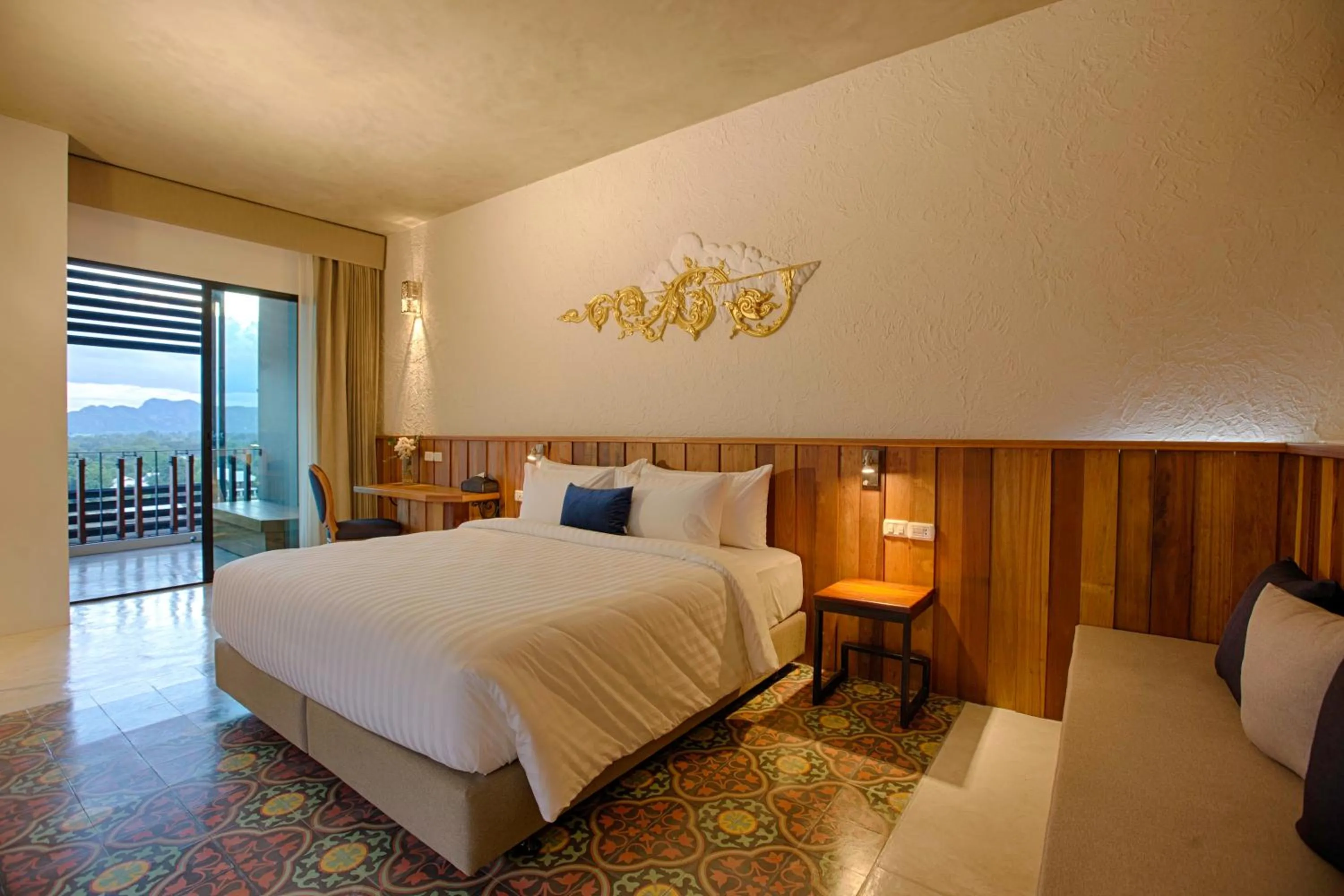 Bed in Natee The Riverfront Hotel Kanchanaburi