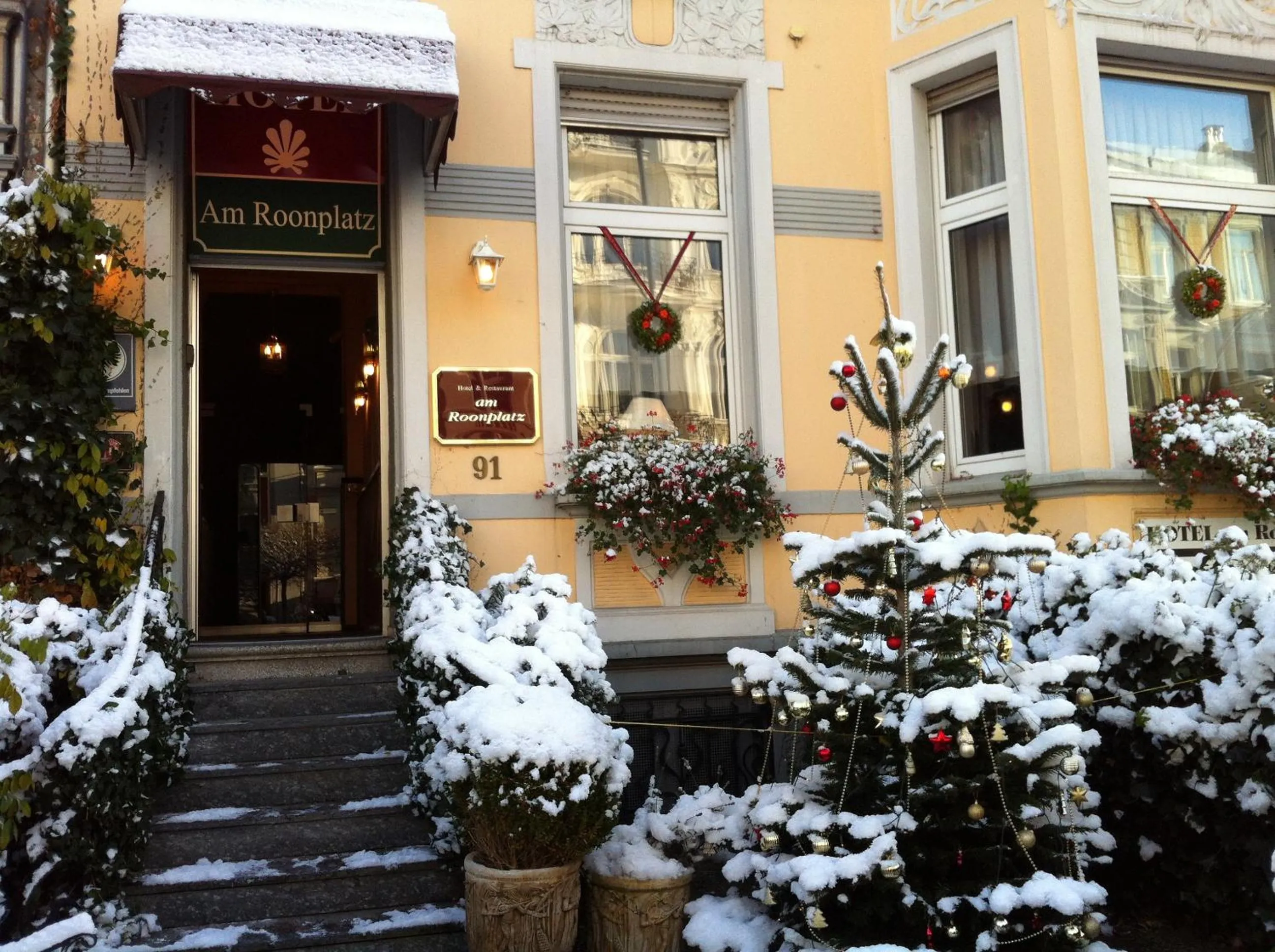 Facade/entrance in Hotel Am Roonplatz