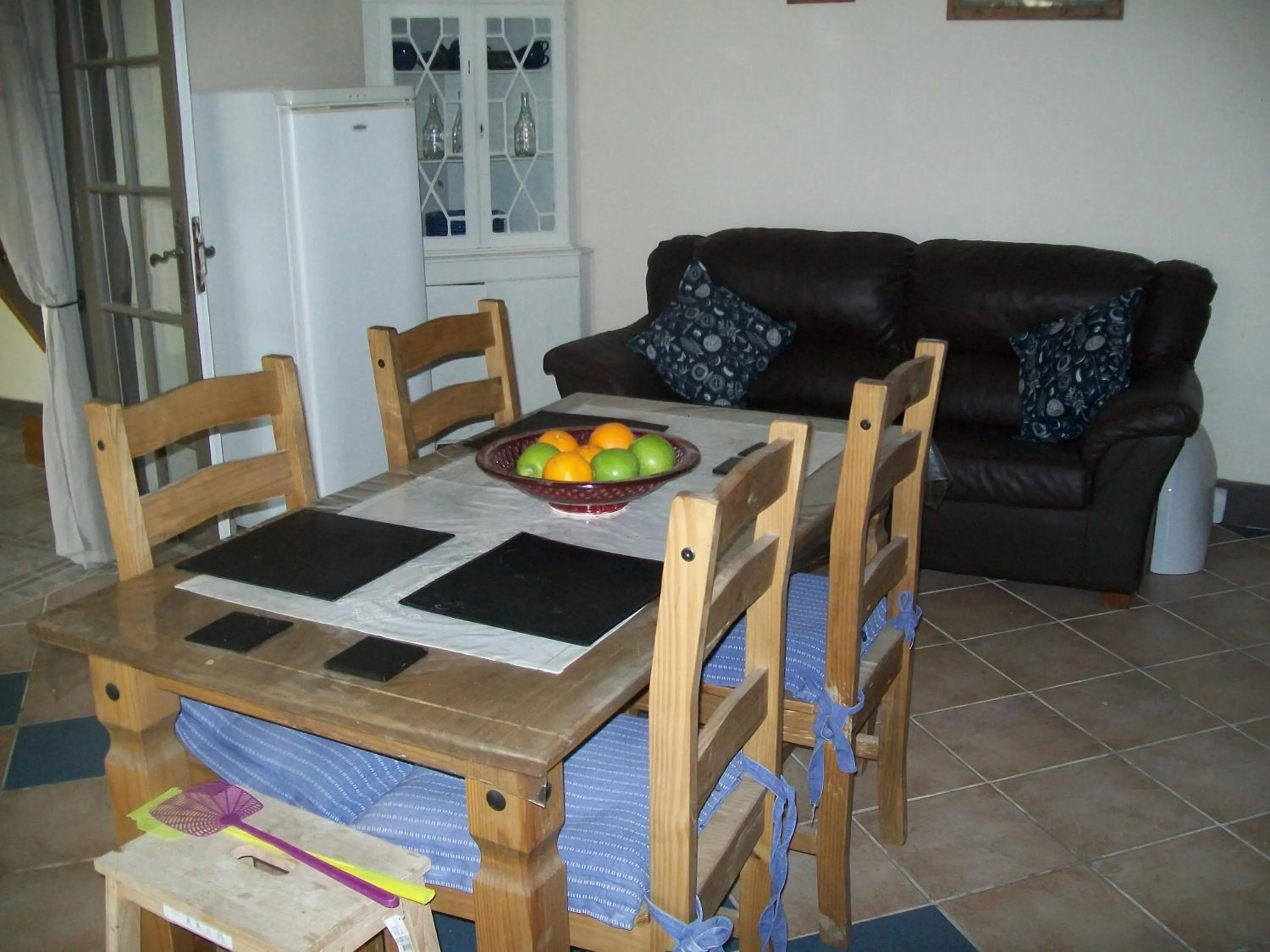 Kitchen or kitchenette in Stone Cottage