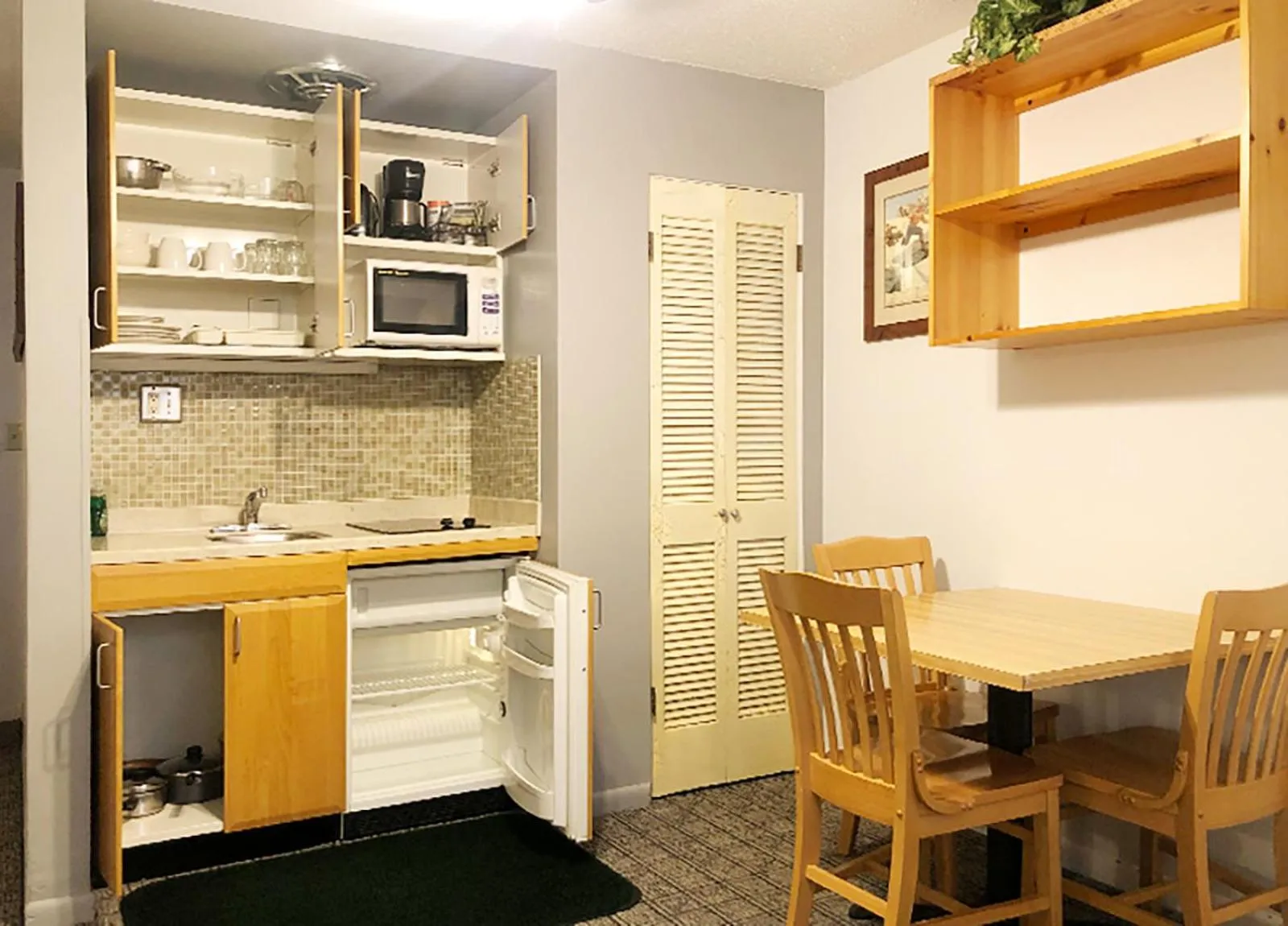 Kitchen or kitchenette in Tyrolean Lodge