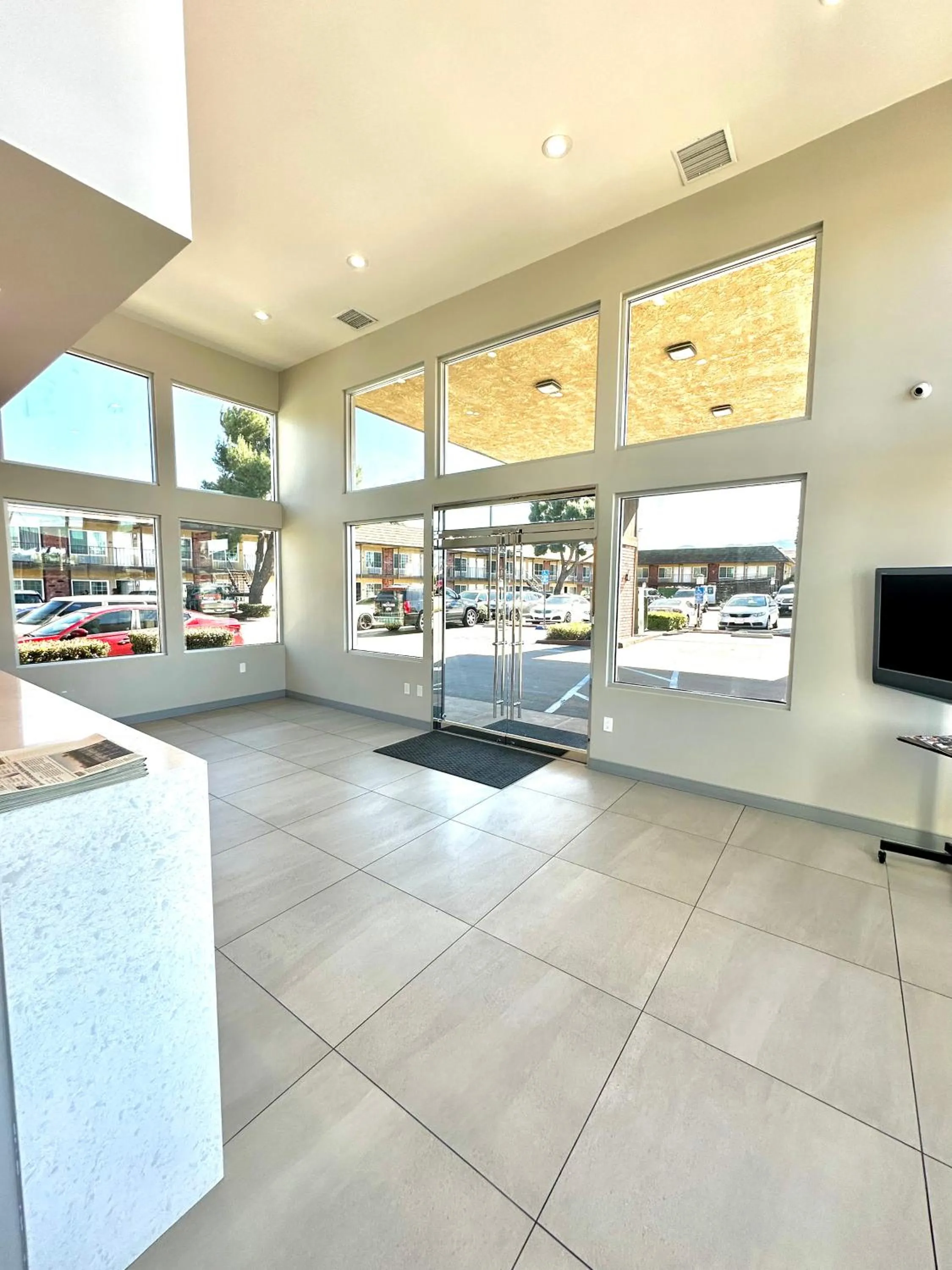 Lobby or reception in Studio 6 Corona, CA West