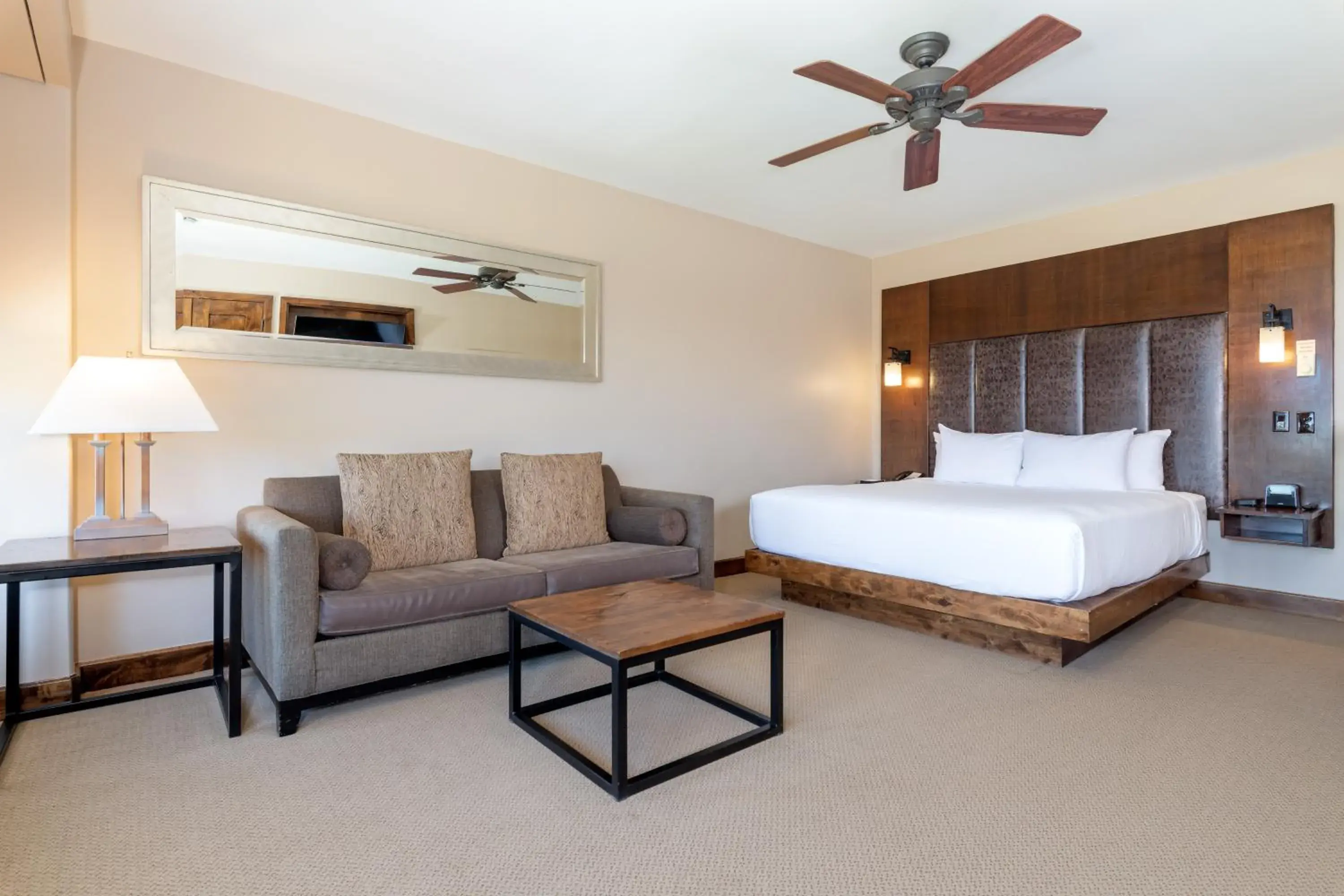 King Alpine View in The Peaks Resort and Spa King Alpine View in The Peaks Resort and Spa