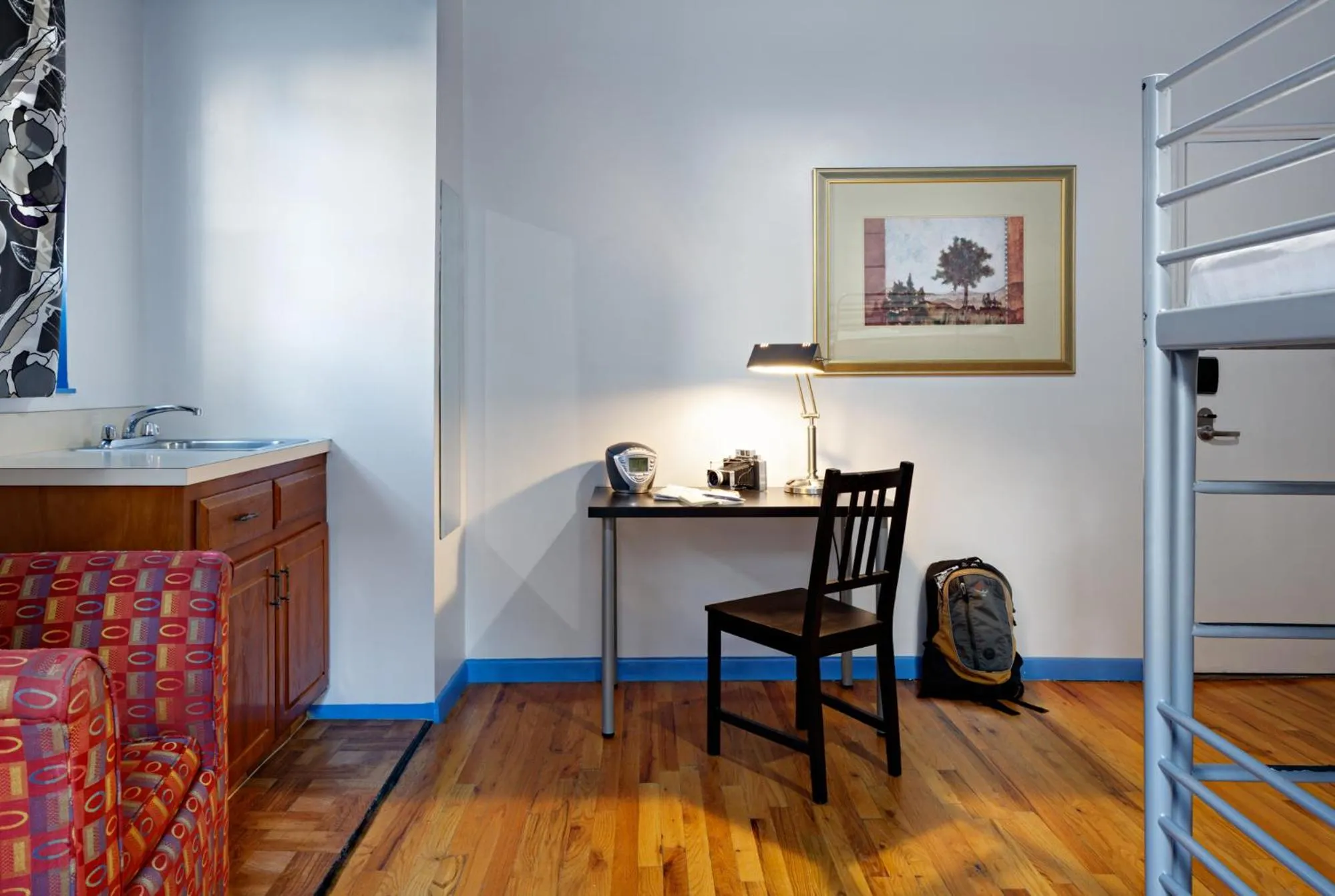 Seating area in Central Park West Hostel