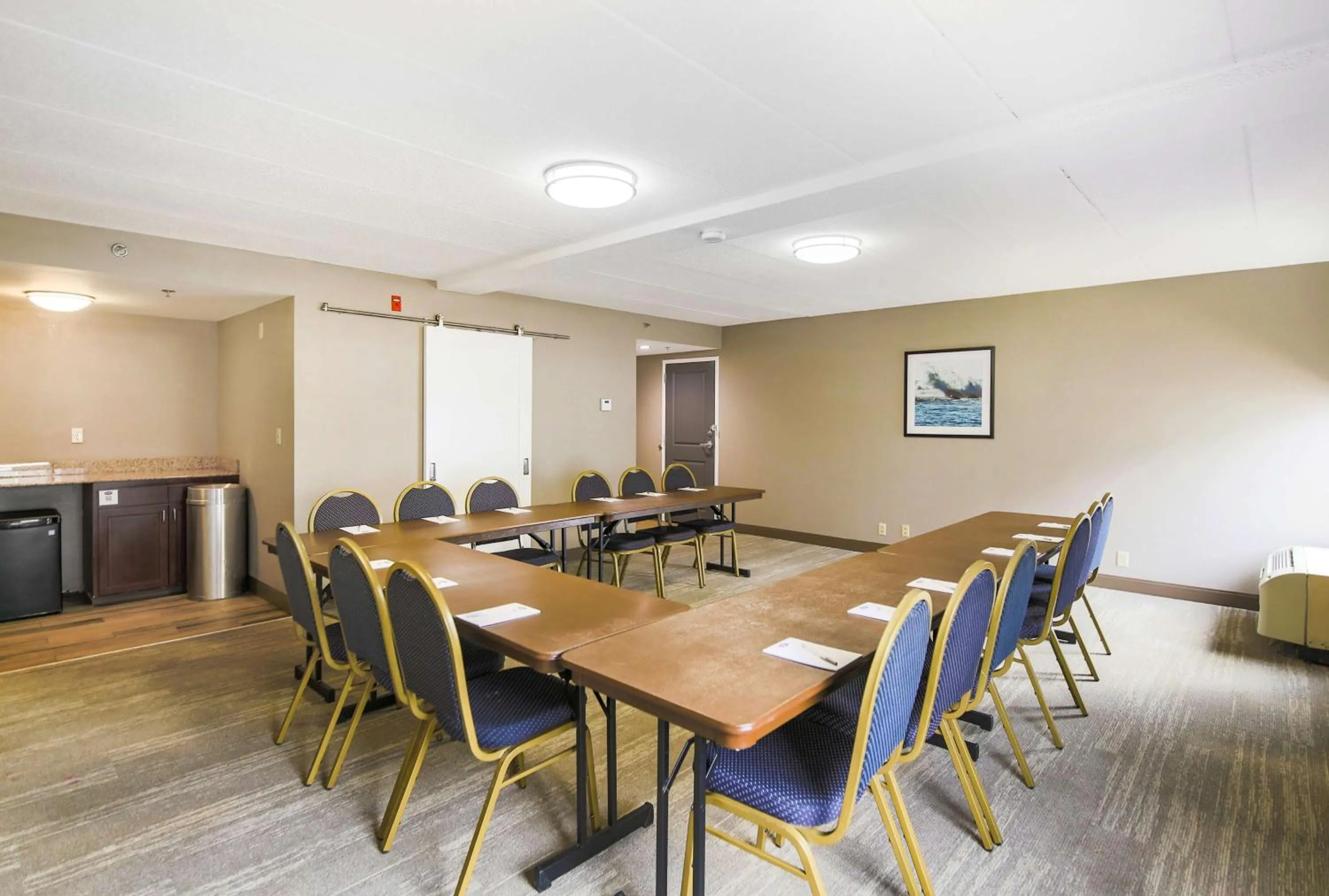 Meeting/conference room in Hampton Inn Fall River/Westport