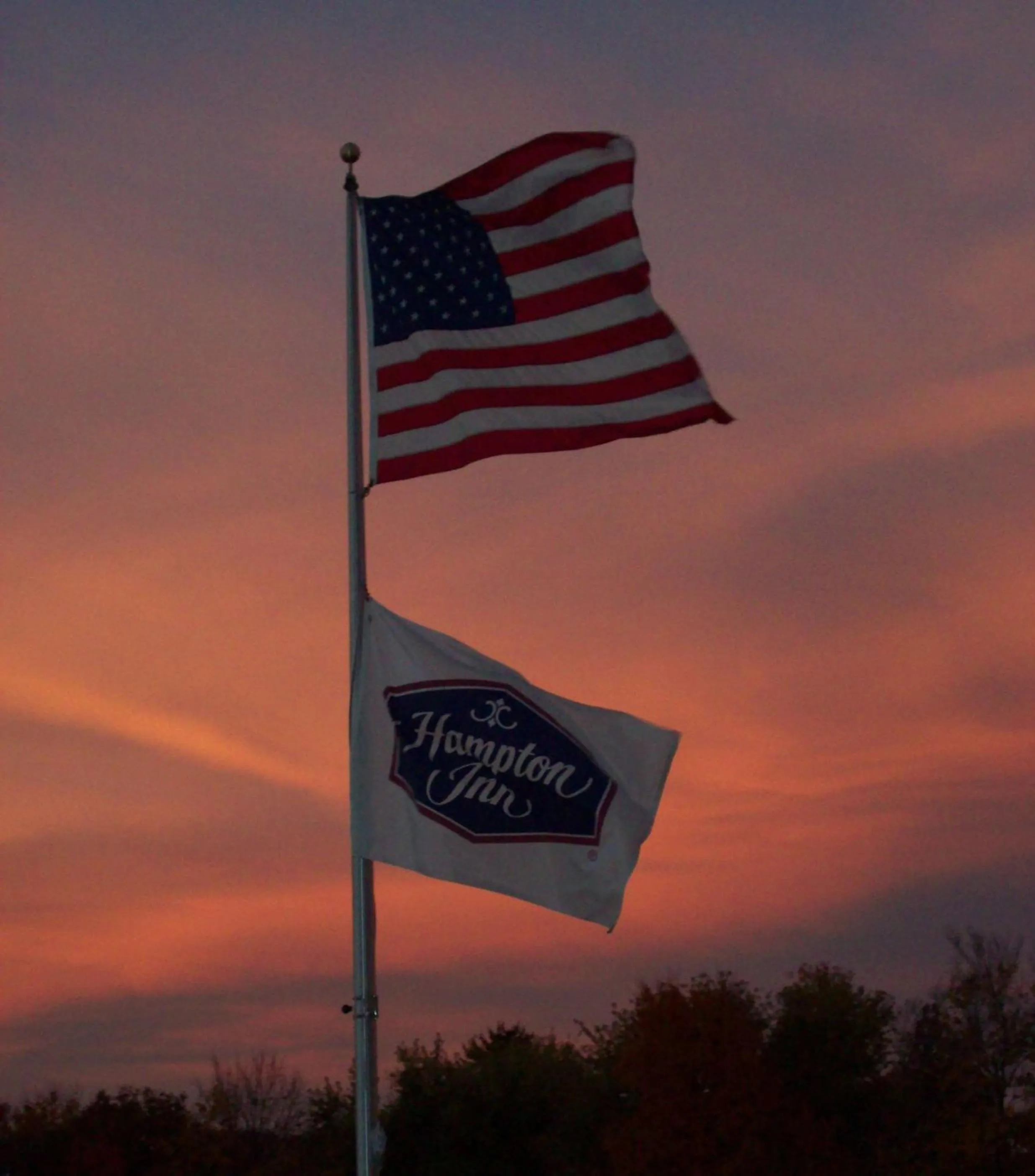 Property building in Hampton Inn Gallipolis