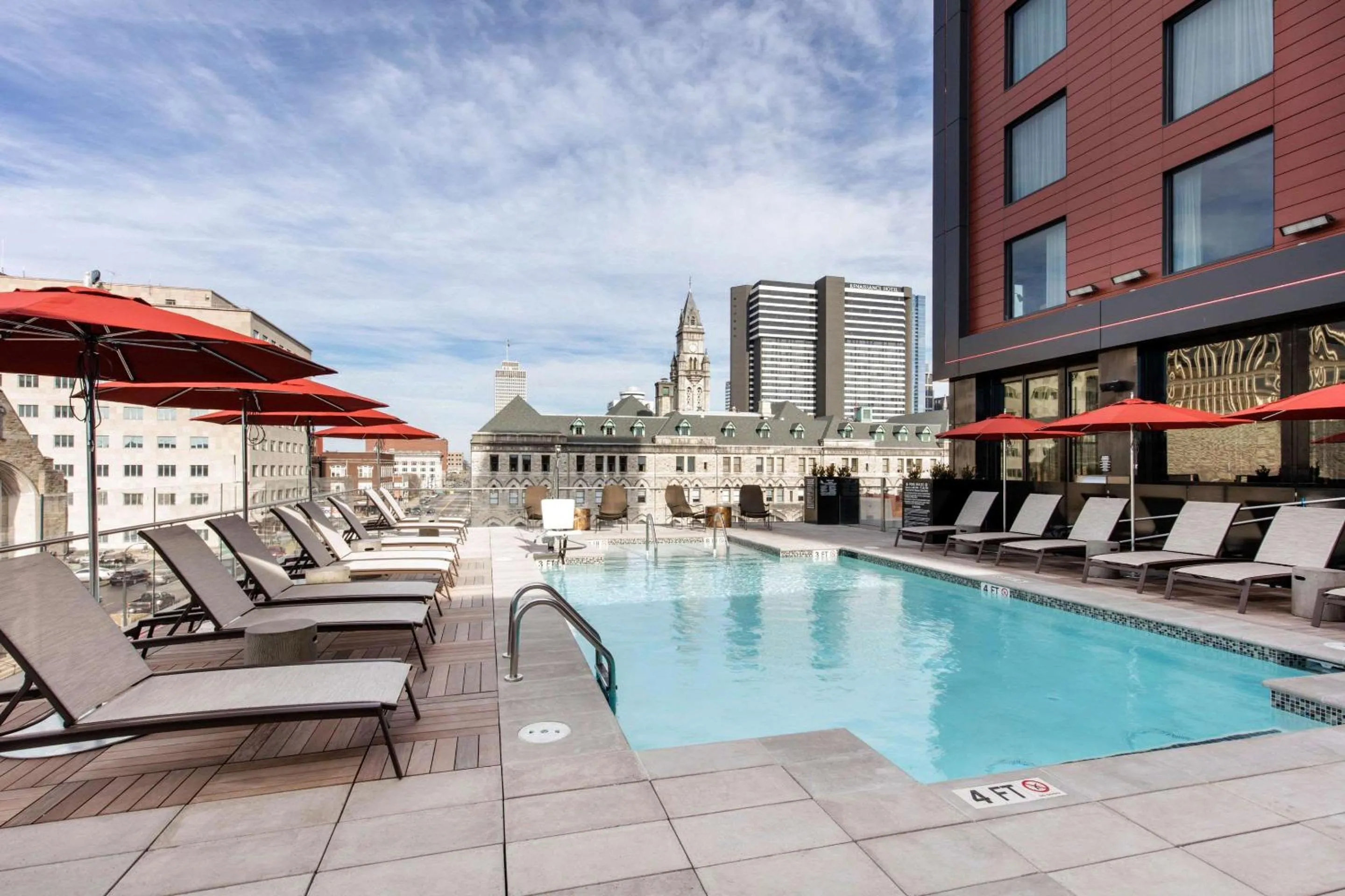 Swimming pool in Cambria Hotel Nashville Downtown