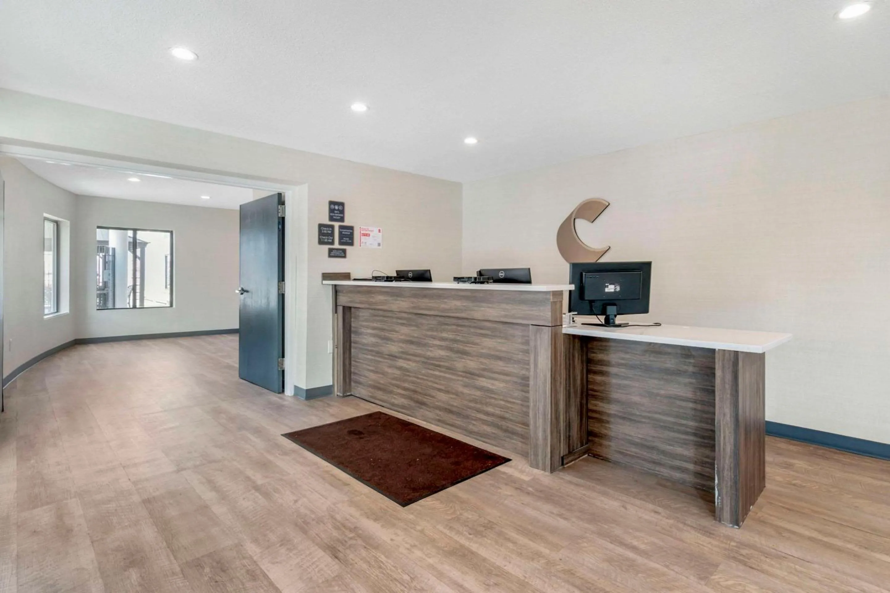 Lobby or reception in Comfort Inn Kansas City Midtown